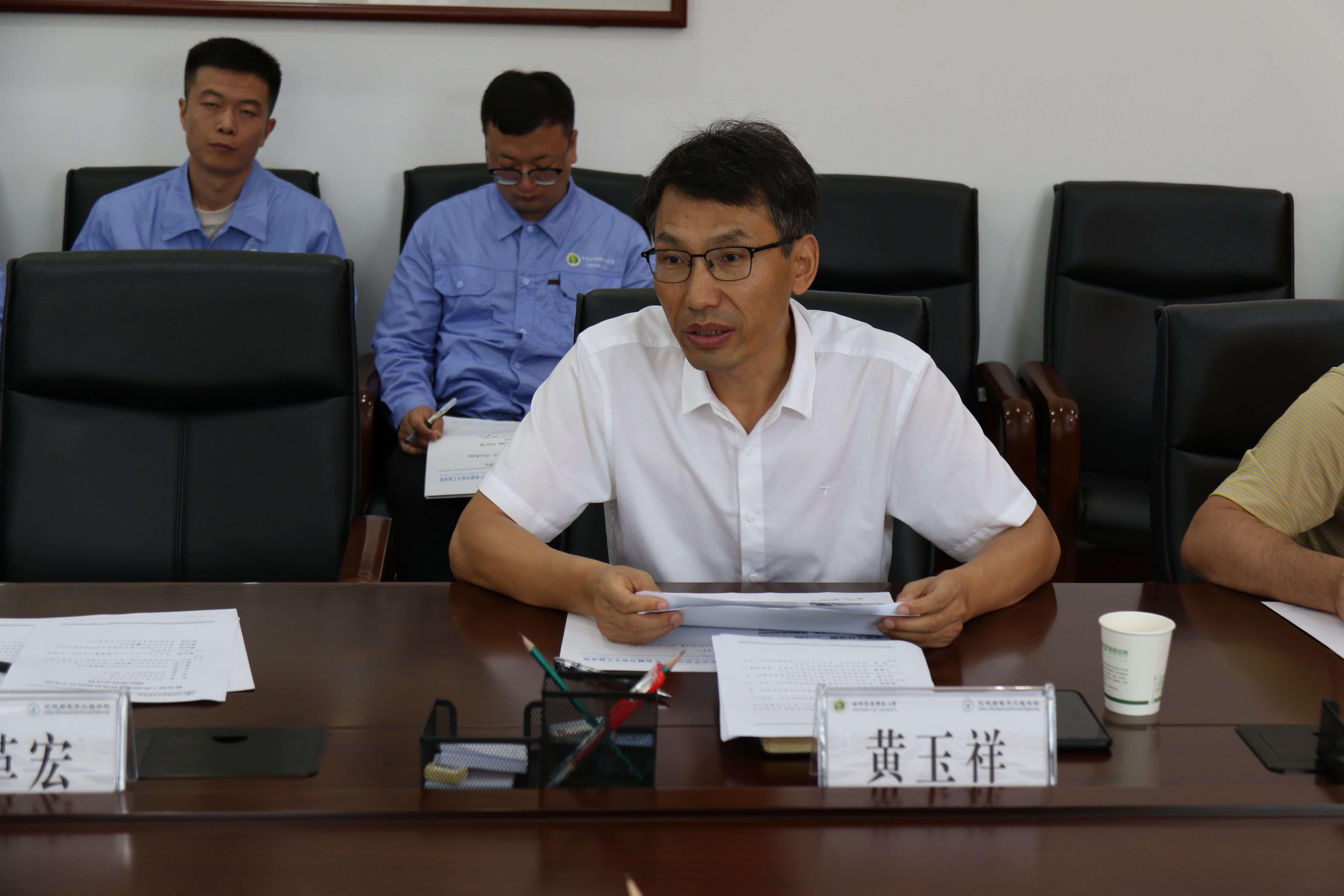 动漫狂
院长黄玉祥讲话.jpg