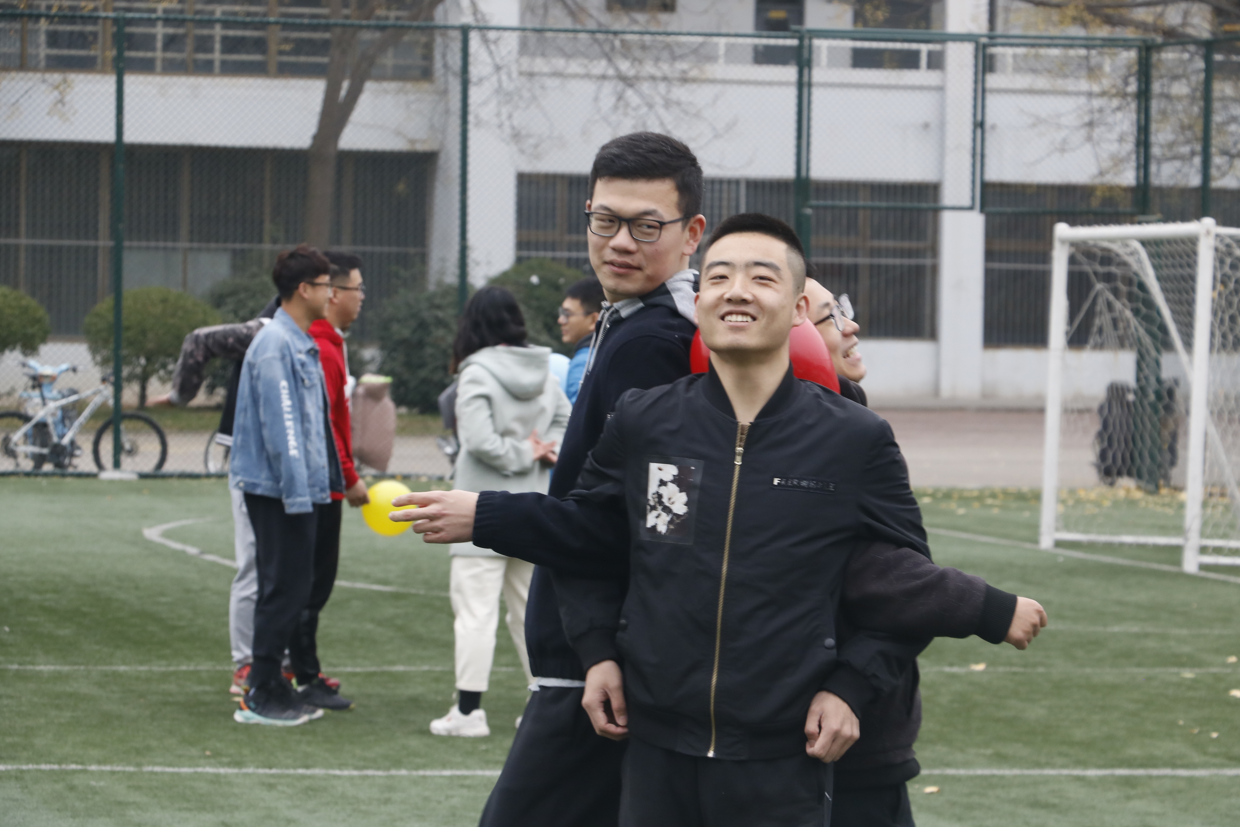 f45eb75819ae4f18a06b30859f990be0.jpg f45eb75819ae4f18a06b30859f990be0.jpg