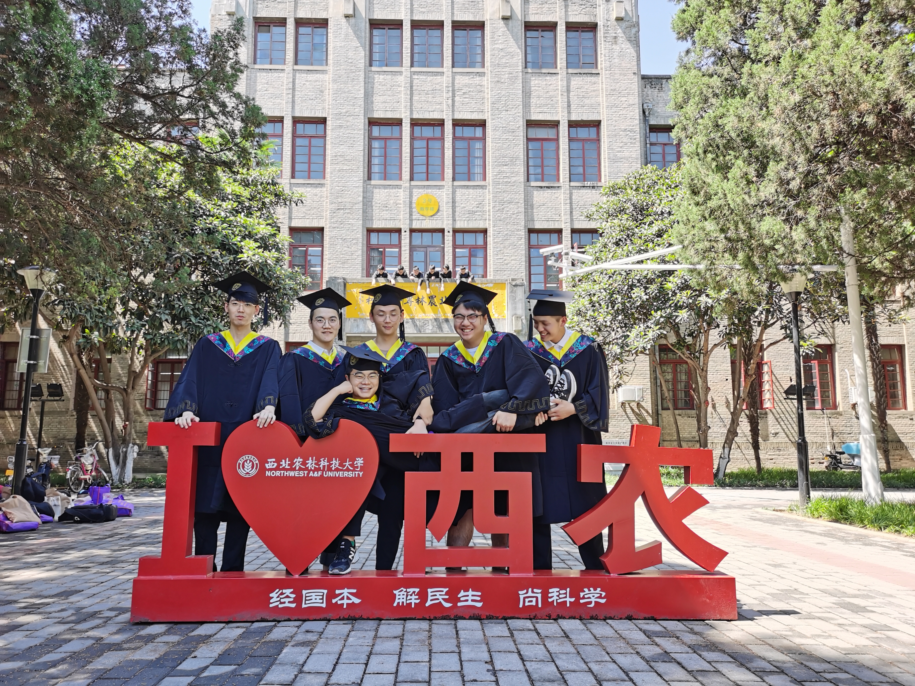 021e7a2d27ea4442a67a94c56c875cda.jpg 021e7a2d27ea4442a67a94c56c875cda.jpg