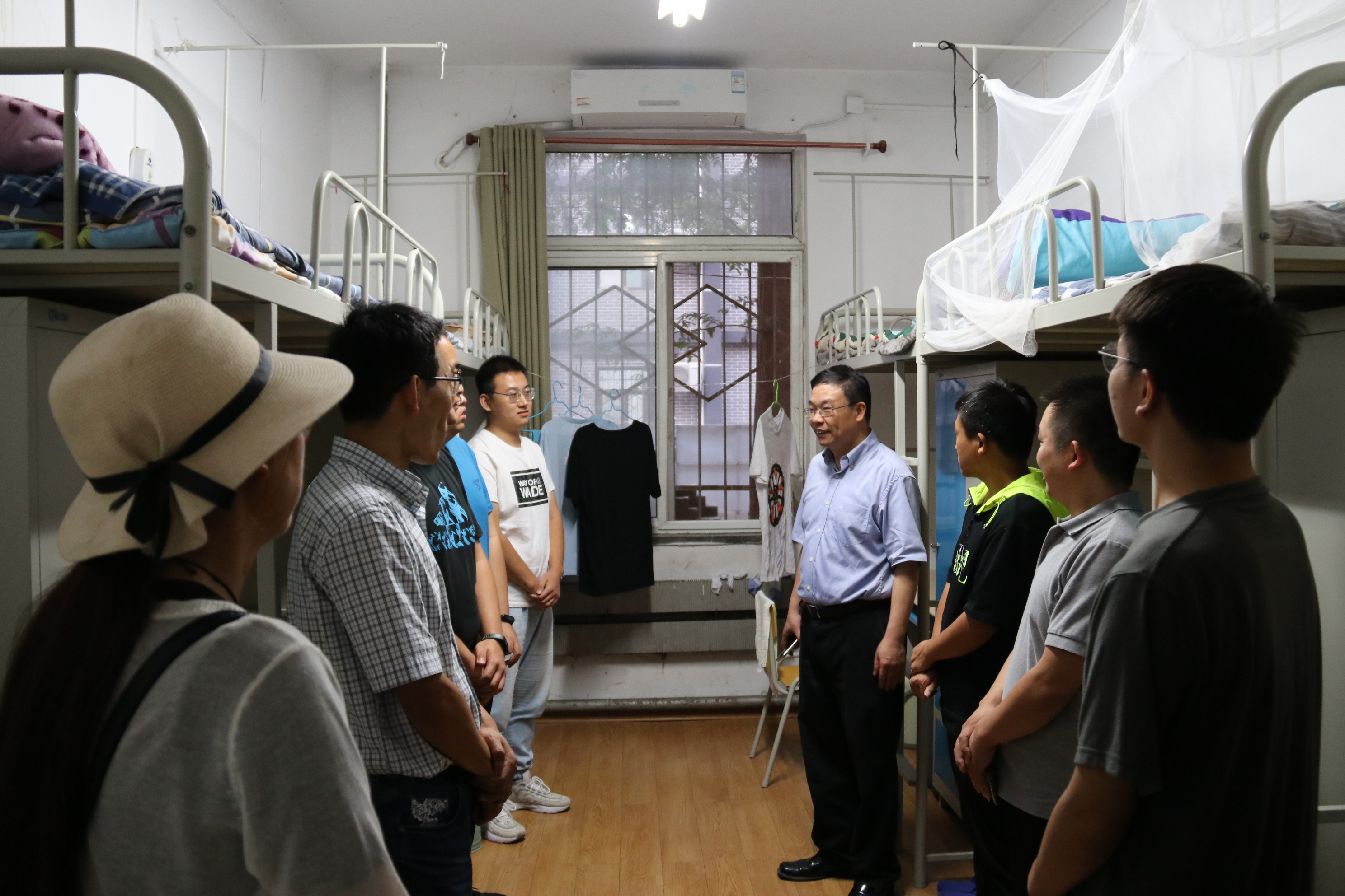 cec2ac4a10f74b36b950cfacc9a8b21b.jpg cec2ac4a10f74b36b950cfacc9a8b21b.jpg