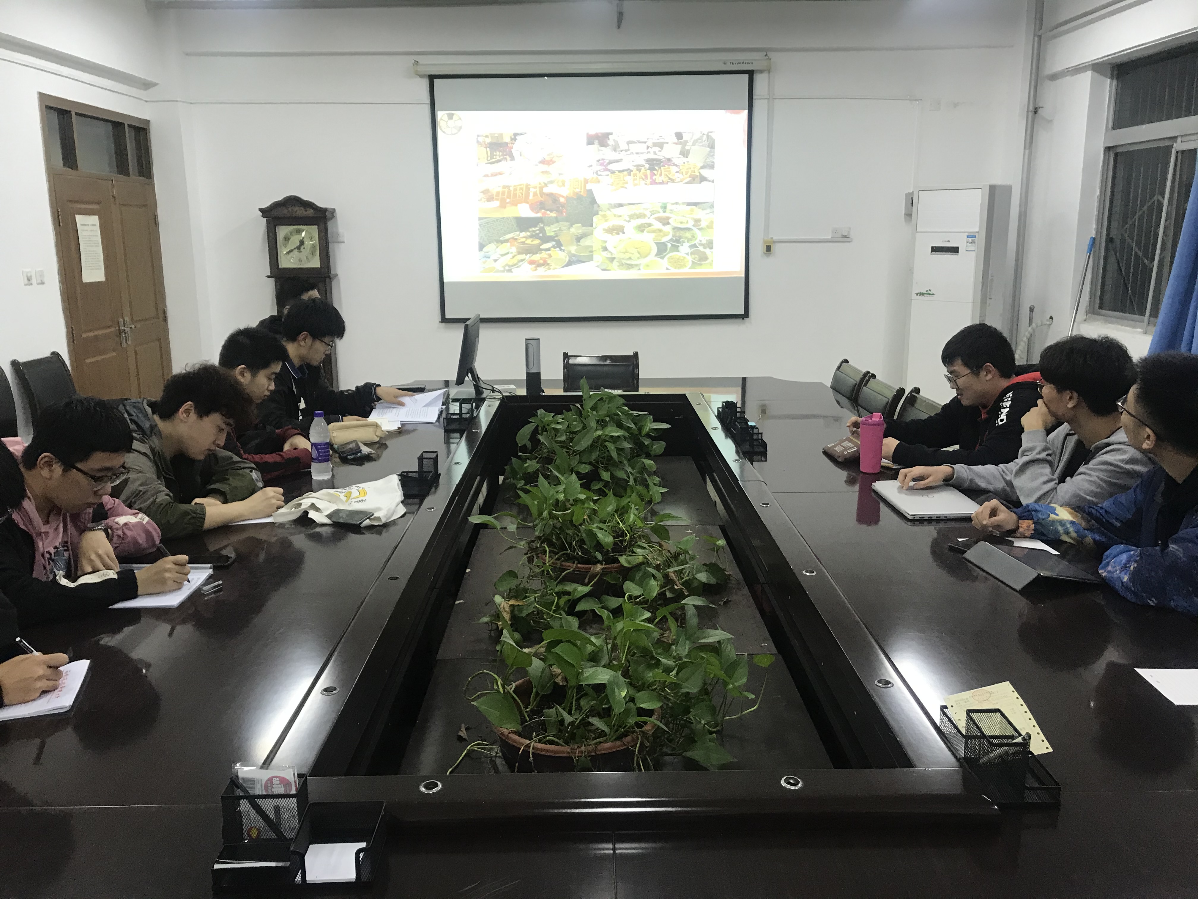 01f6e95094284fe8a0041ebb71dbdca3.jpg 01f6e95094284fe8a0041ebb71dbdca3.jpg