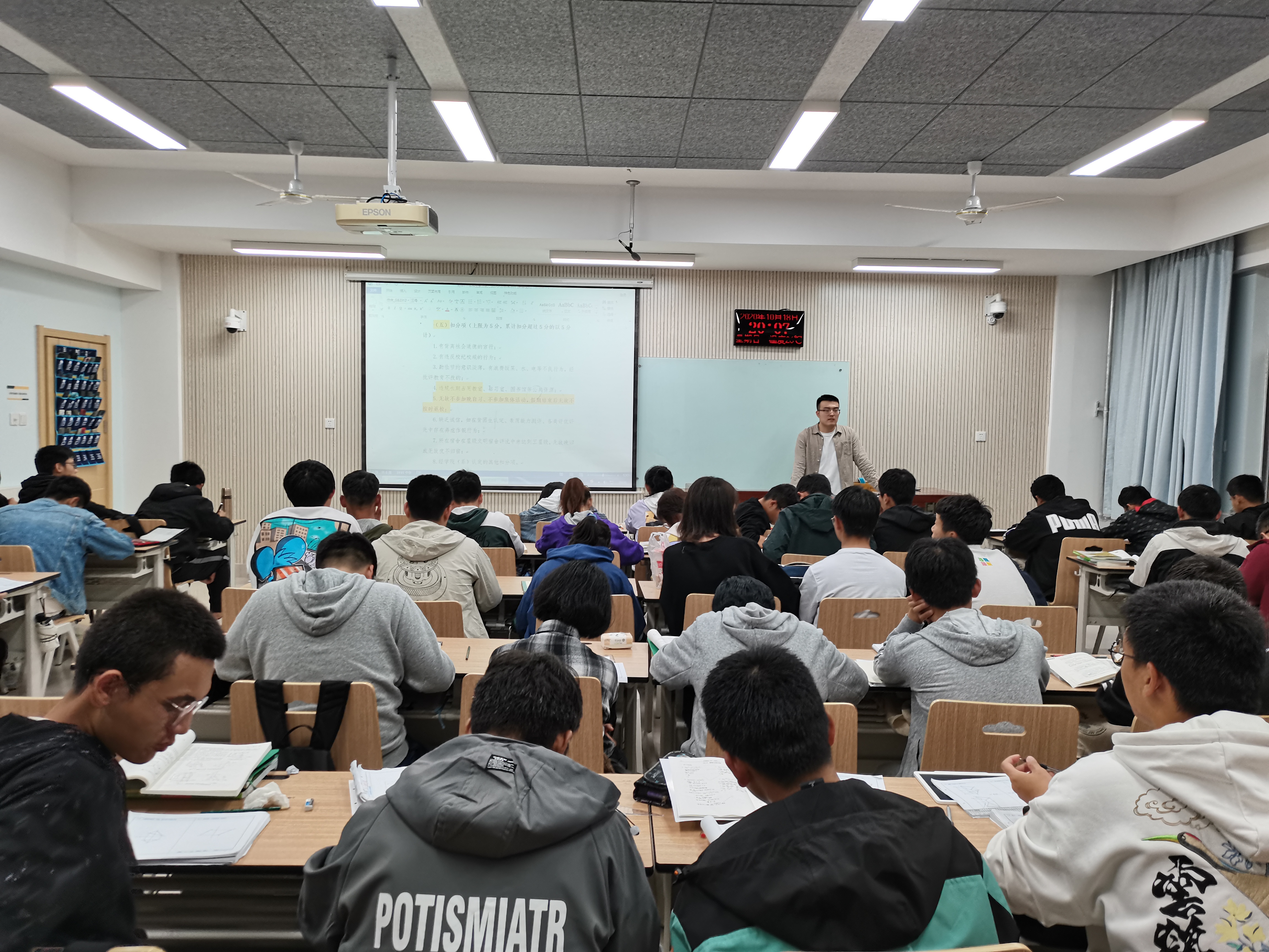 ec5c657c52a04edc8824e25c3820e78b.jpg ec5c657c52a04edc8824e25c3820e78b.jpg