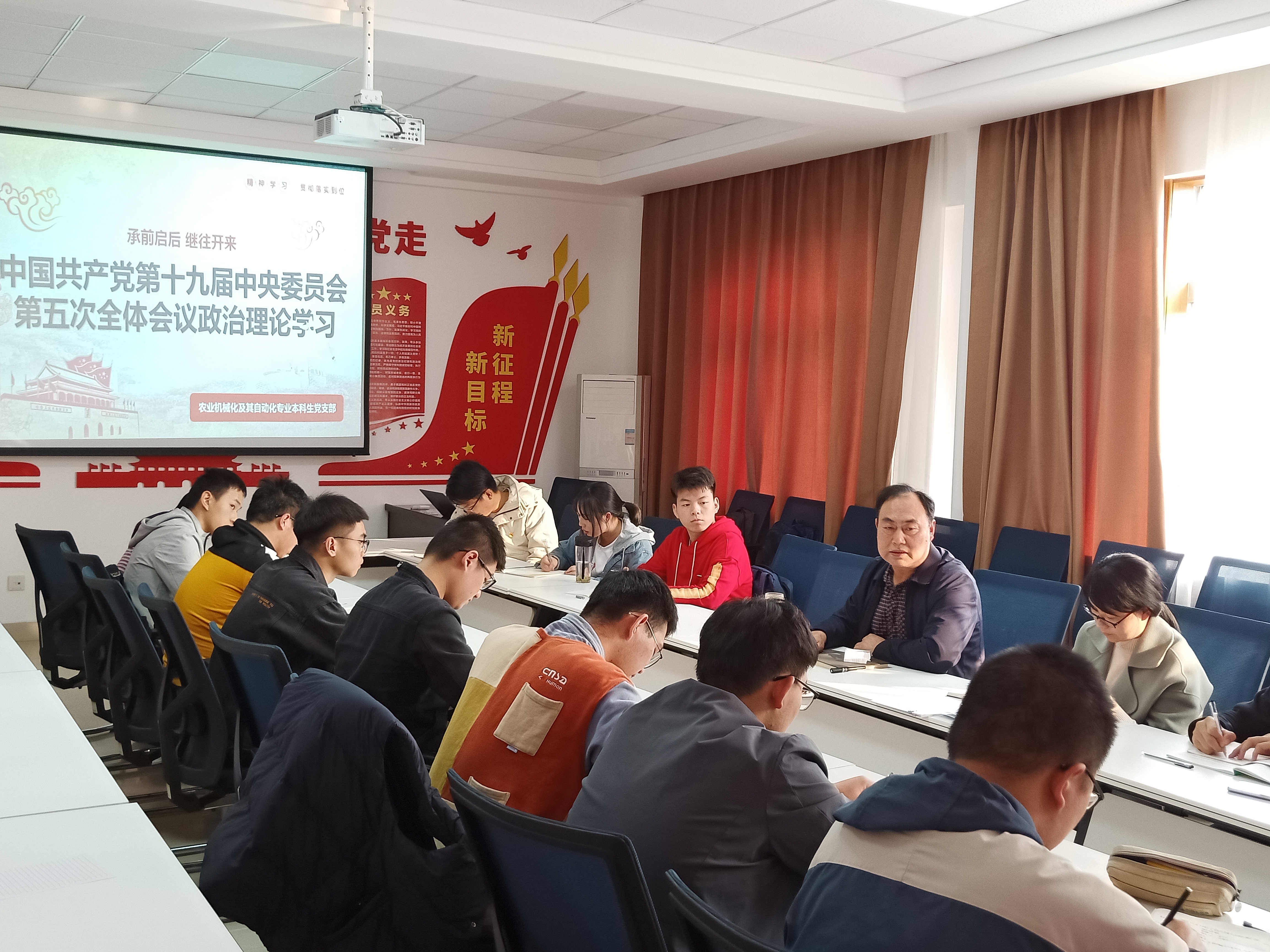 1a967e7eea894e4bb46b620af1729c9d.jpg 1a967e7eea894e4bb46b620af1729c9d.jpg