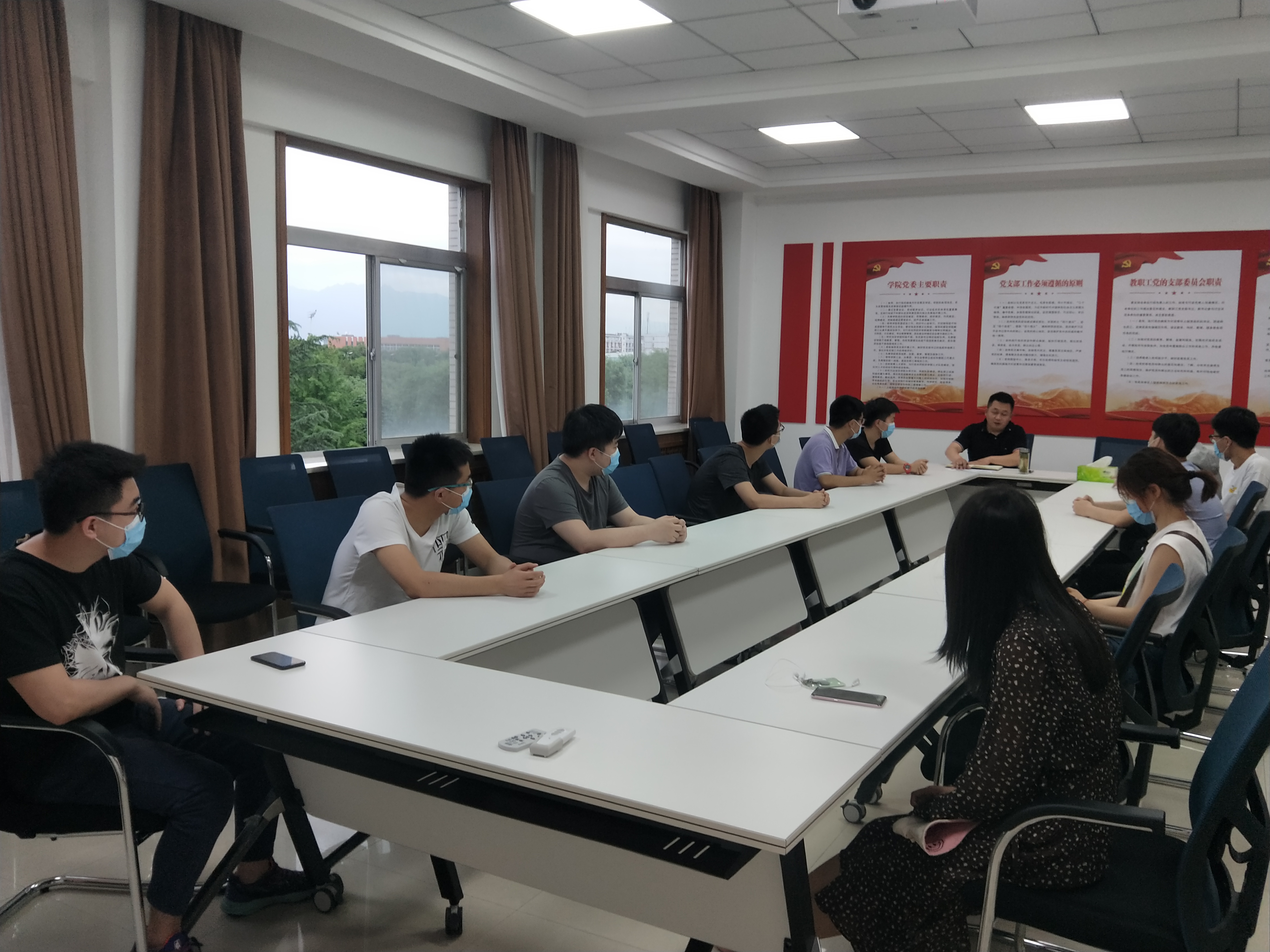 24e4abb486df40a9b417c6839411ef9c.jpg 24e4abb486df40a9b417c6839411ef9c.jpg