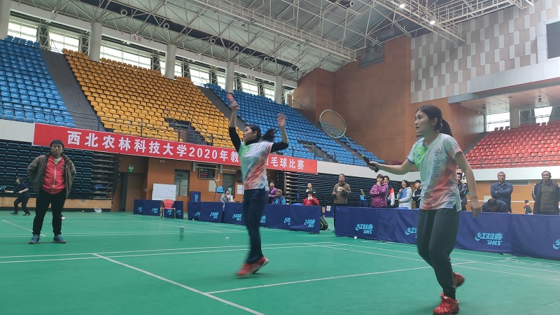 b7f8bbdedfb64afebc6a759daadcfe3e.jpg 女双VS林动漫狂
.jpg