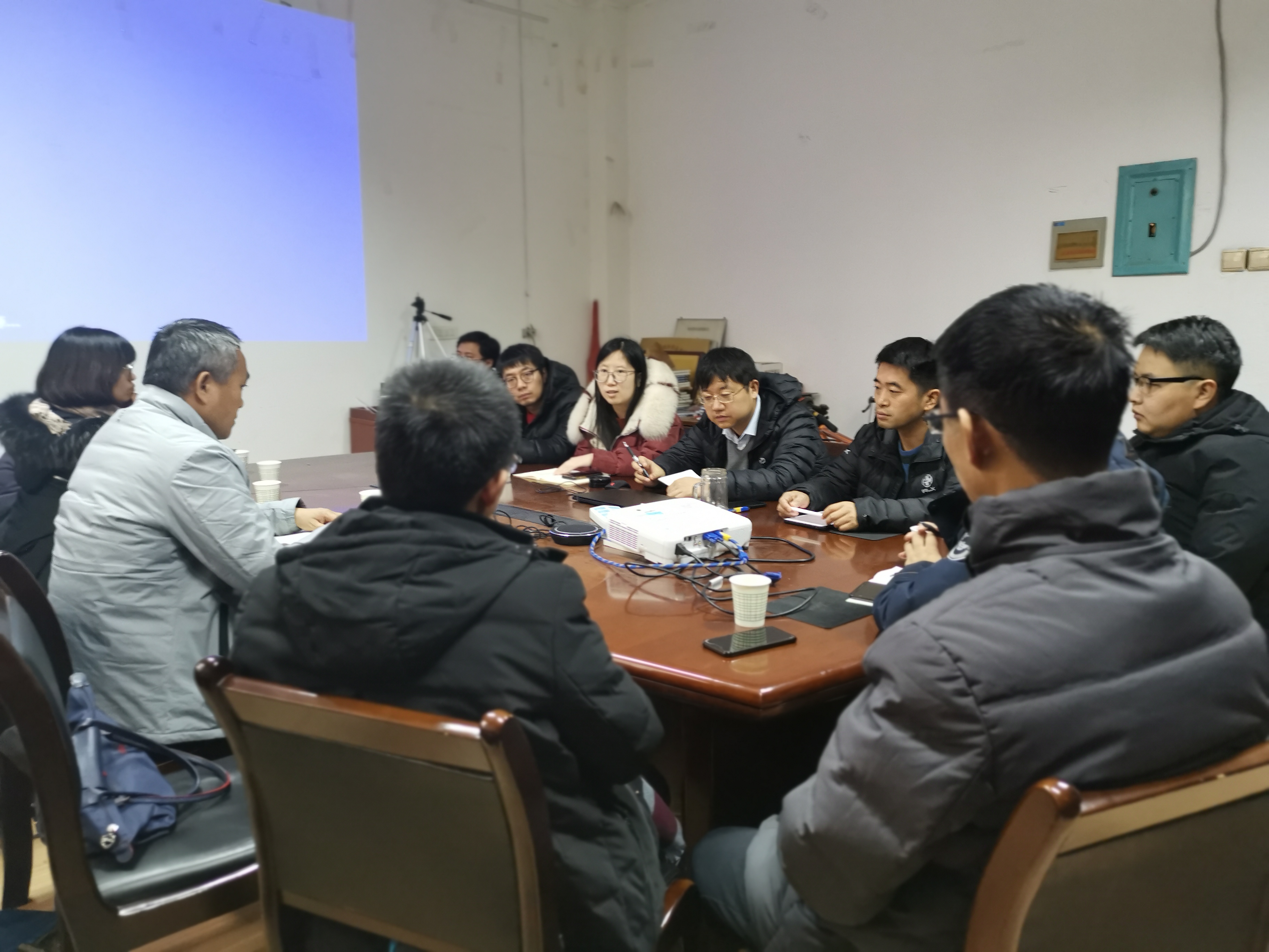 055602f656134aa6894c8c7209fc30aa.jpg 055602f656134aa6894c8c7209fc30aa.jpg