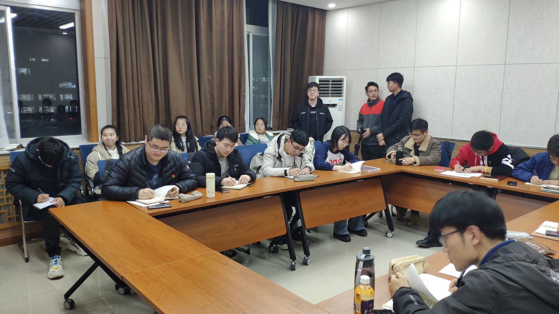 0e733ed4a11240efb4d3c1e65dd10724.jpg 0e733ed4a11240efb4d3c1e65dd10724.jpg