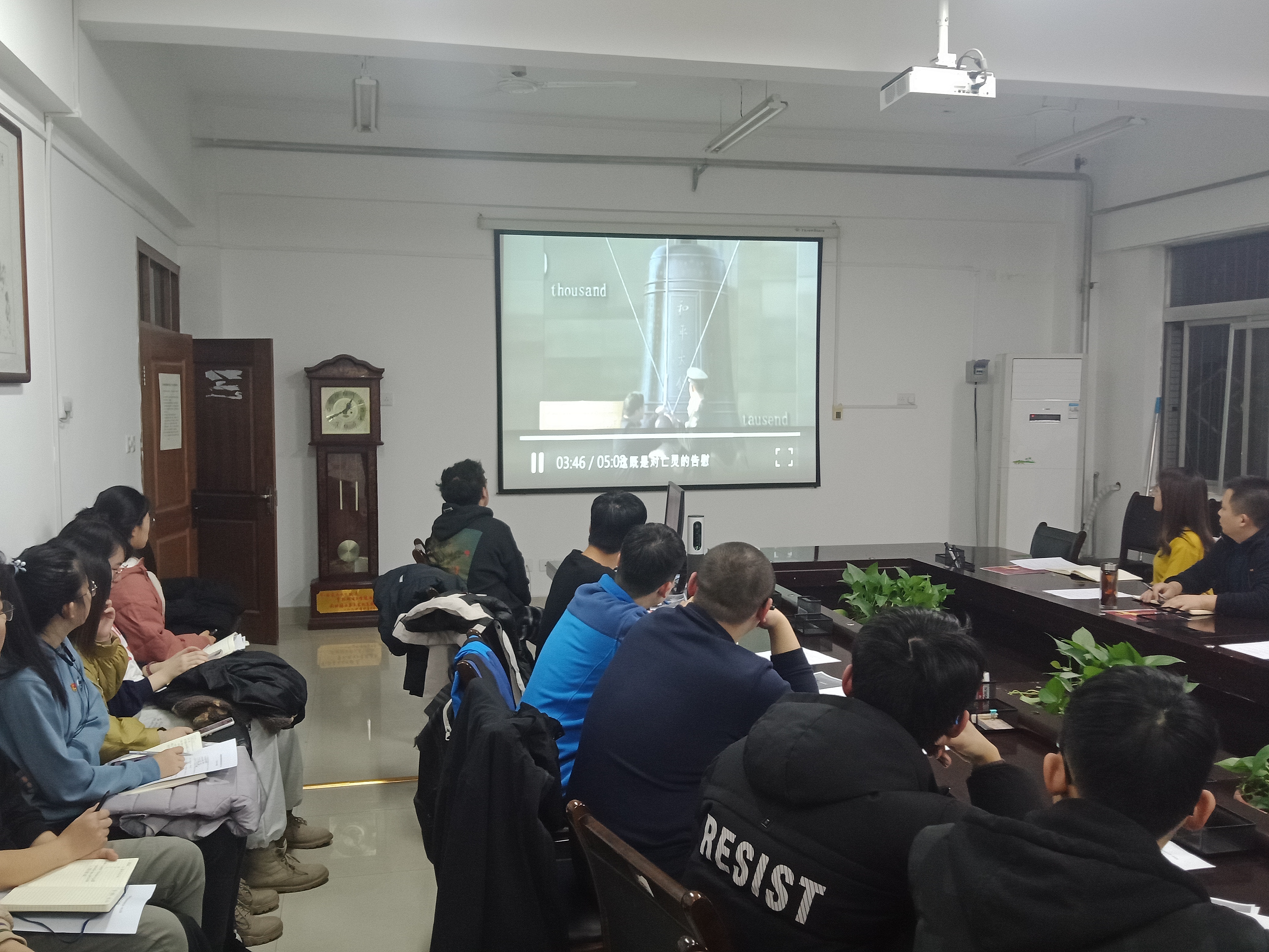 6f805104bfb94421ba23285de65c637d.jpg 6f805104bfb94421ba23285de65c637d.jpg