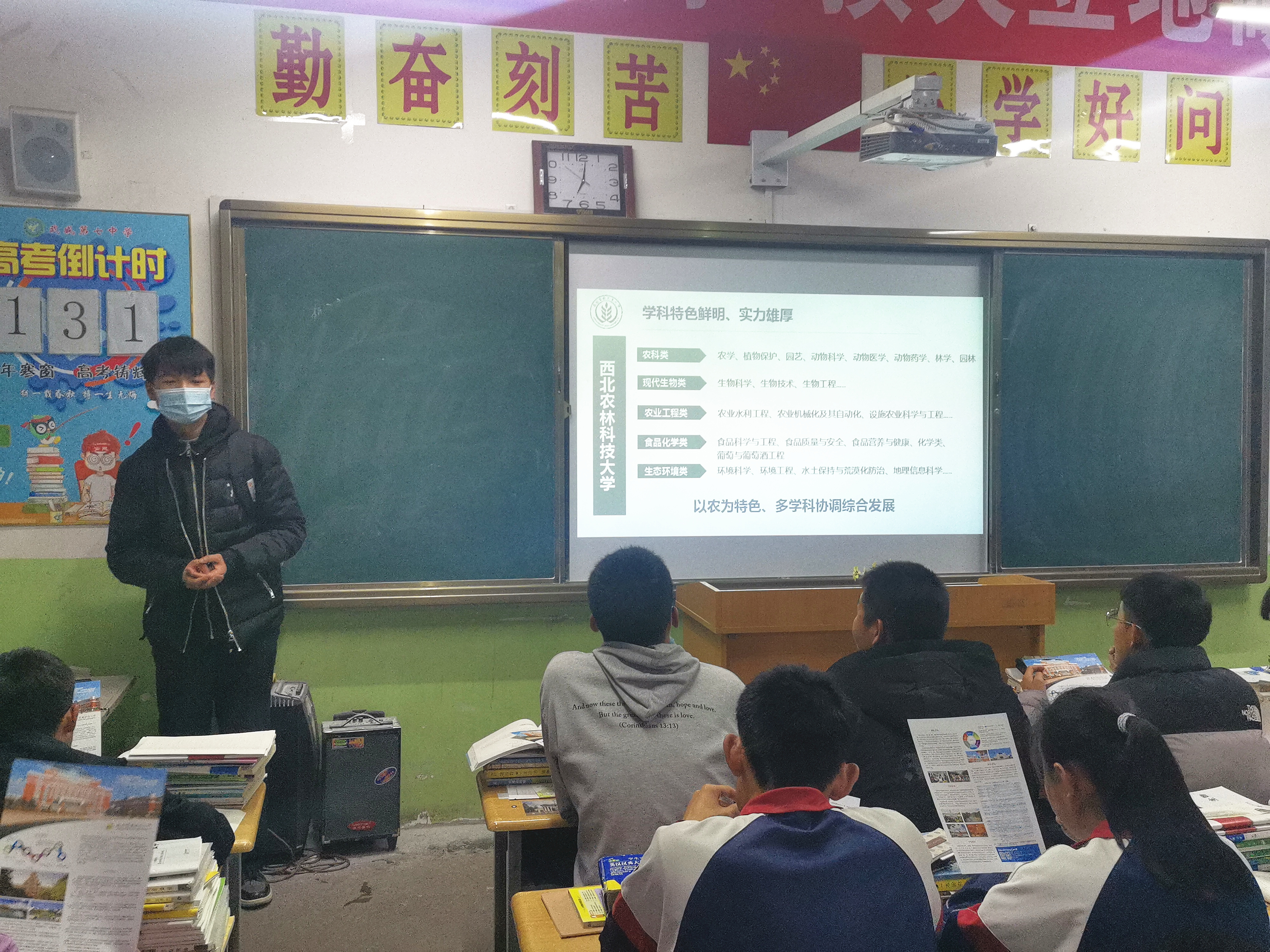 ee6acd79929d40df91573ab32b4841d0.jpg ee6acd79929d40df91573ab32b4841d0.jpg