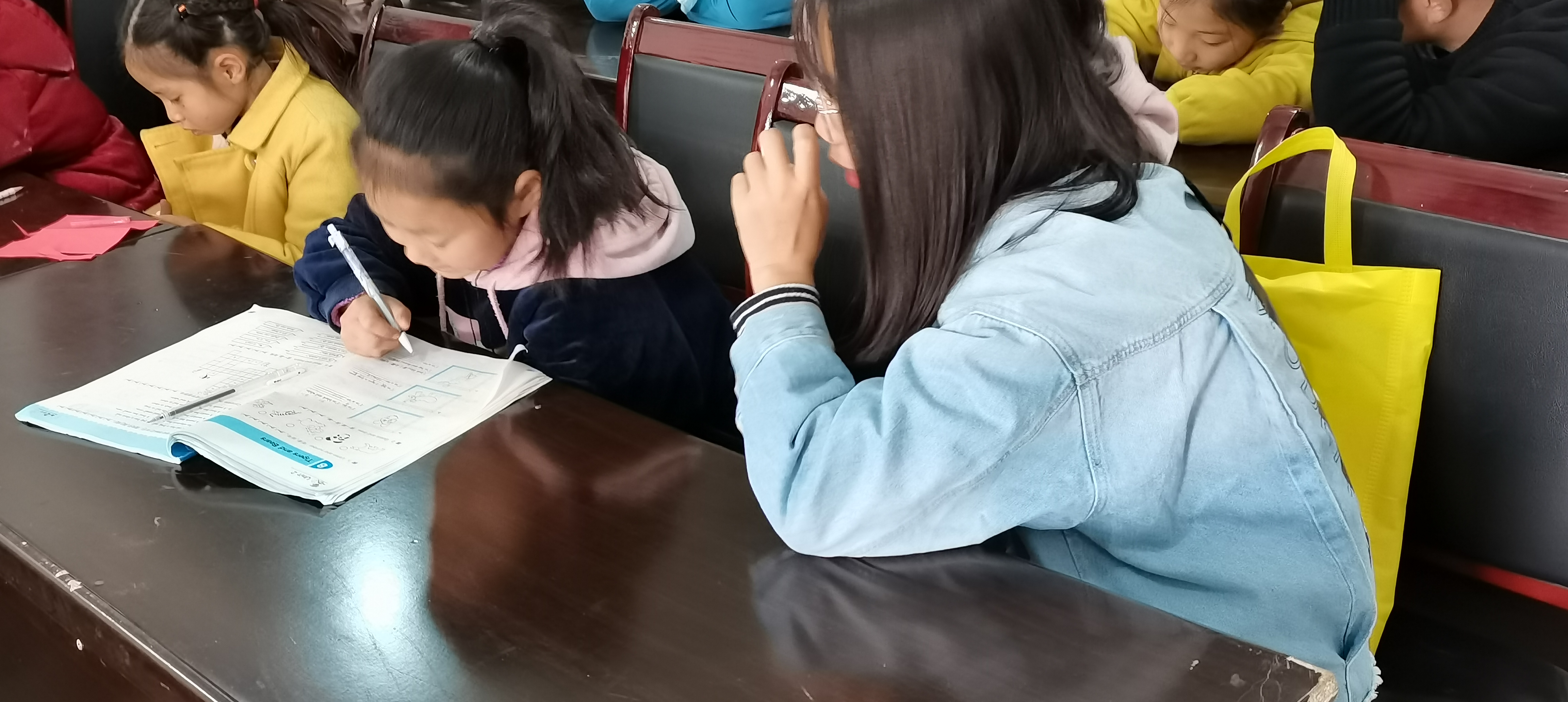 0c514794eb754b80bb40a985973e9764.jpg 0c514794eb754b80bb40a985973e9764.jpg