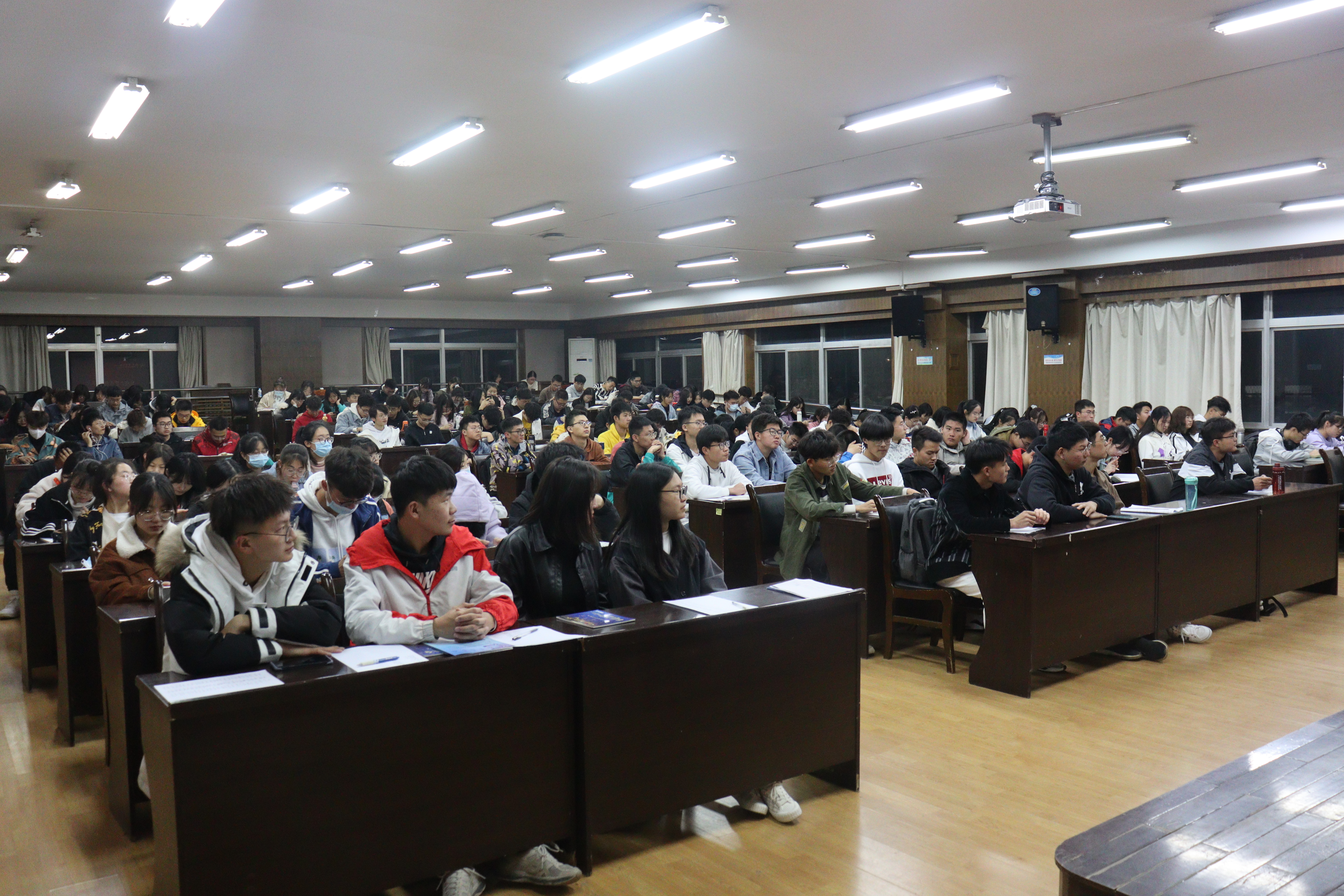 92b76609a41641d0953dd7996a71bd2e.jpg 92b76609a41641d0953dd7996a71bd2e.jpg