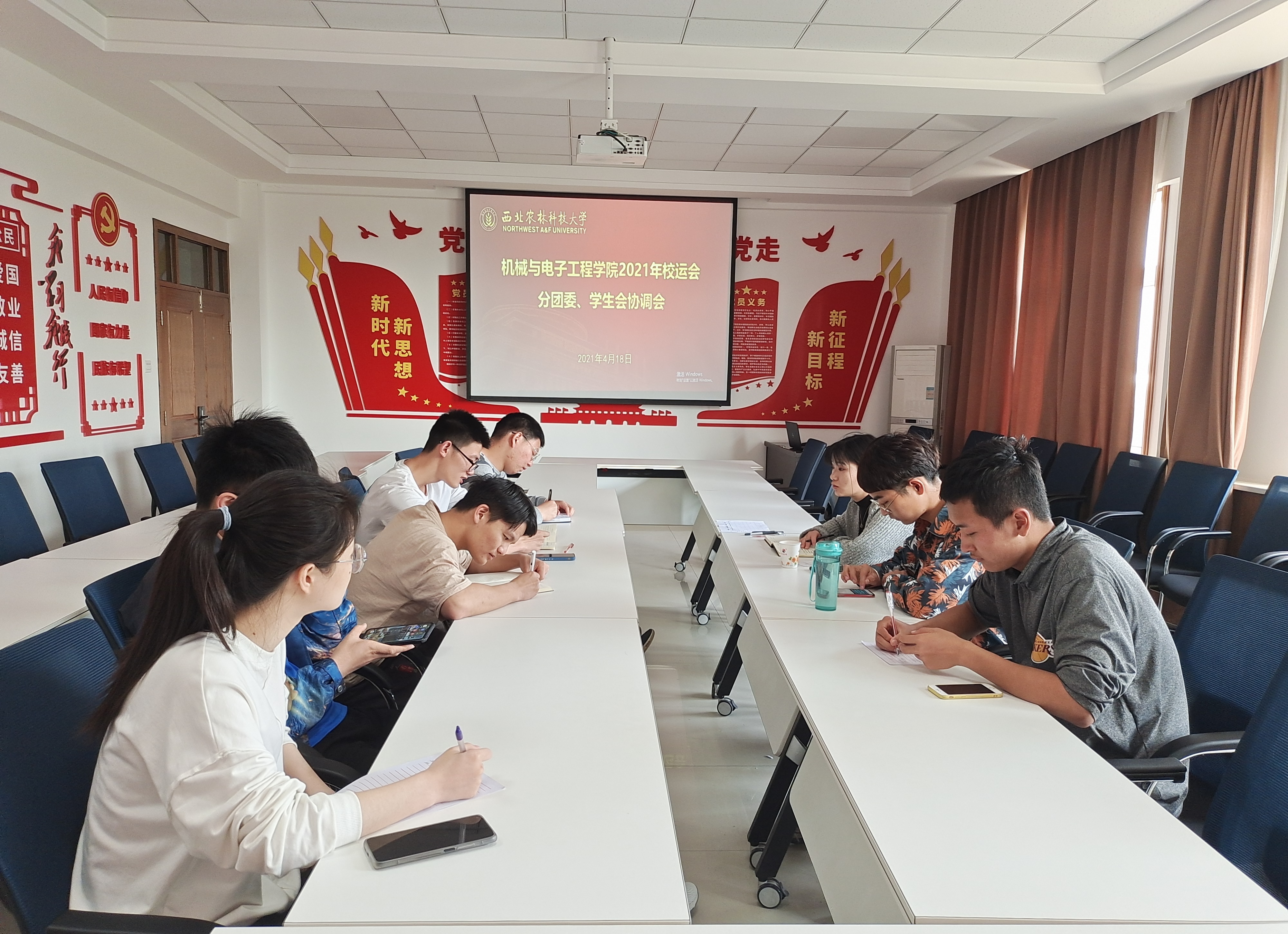 2f94e8c688834a1e98d9ac51edcd25fb.jpg 2f94e8c688834a1e98d9ac51edcd25fb.jpg