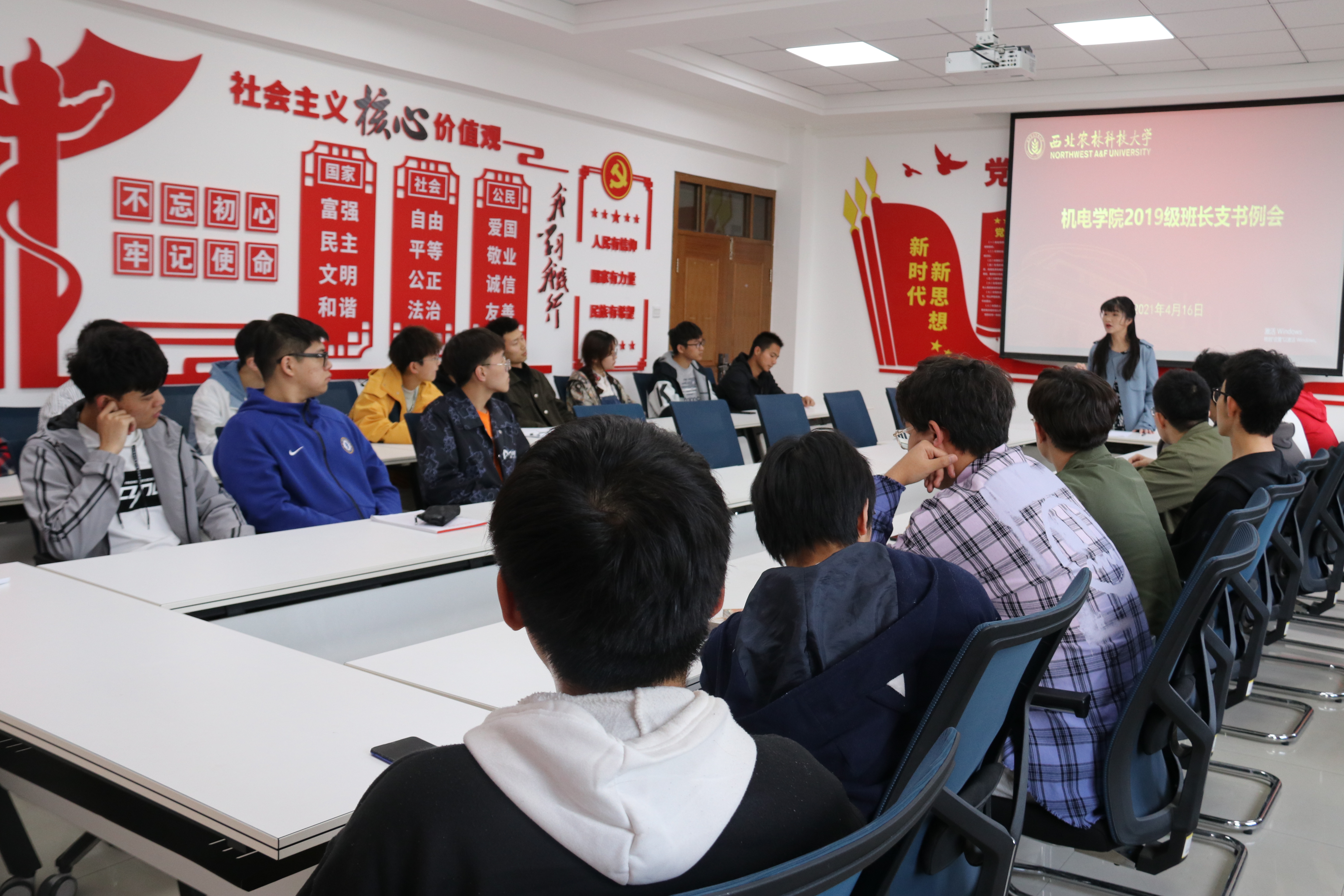 4a4e299a97744bd48937dc8e656f9553.jpg 4a4e299a97744bd48937dc8e656f9553.jpg