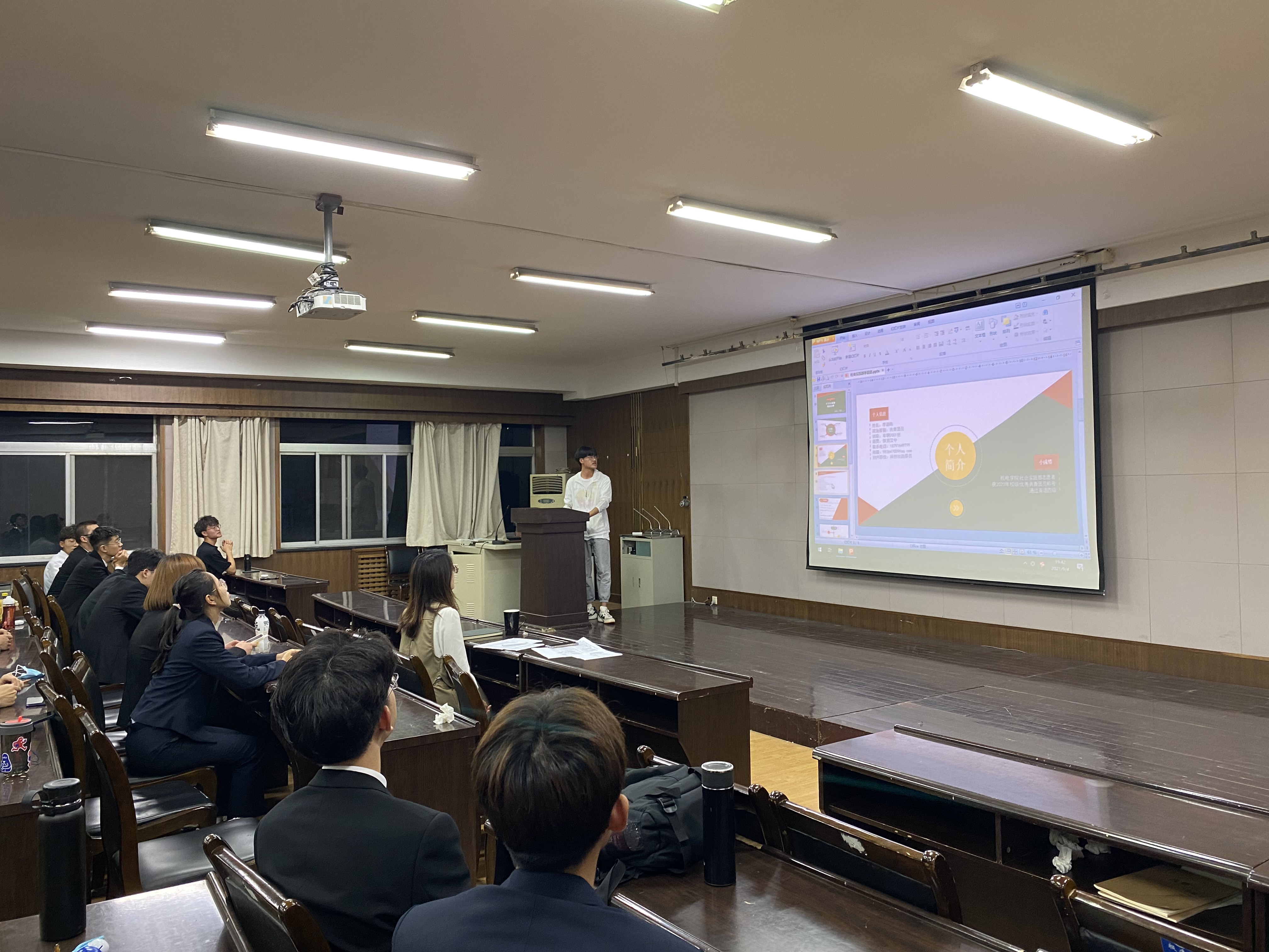 db42bc52cf064aa8987f7bed2fbd3a10.jpg db42bc52cf064aa8987f7bed2fbd3a10.jpg