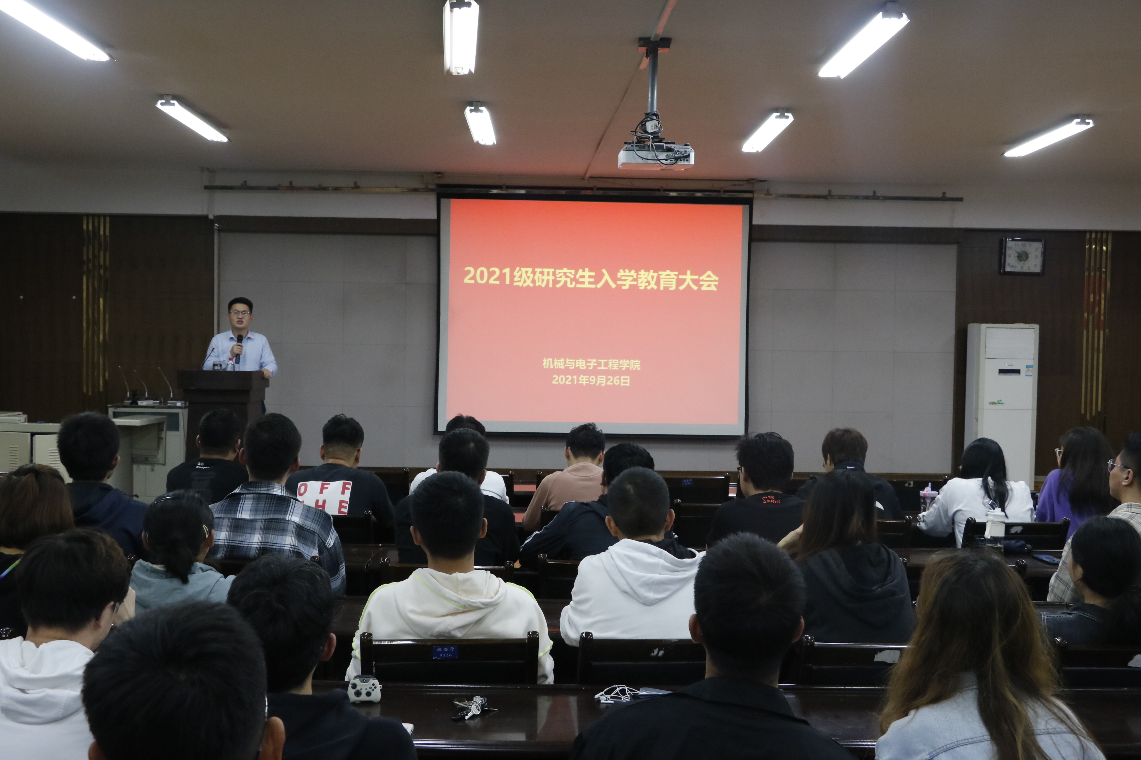 dc29444527f744e185bcb790a4680d73.jpg dc29444527f744e185bcb790a4680d73.jpg