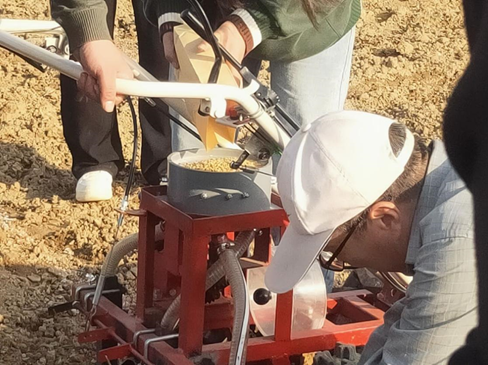 64bba839441140758c99fc230cd31932.png image.png