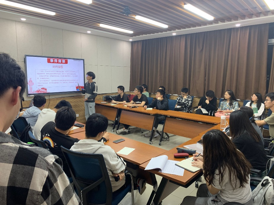 818c589cdd7e4b7ab17f17855d65728a.png 818c589cdd7e4b7ab17f17855d65728a.png