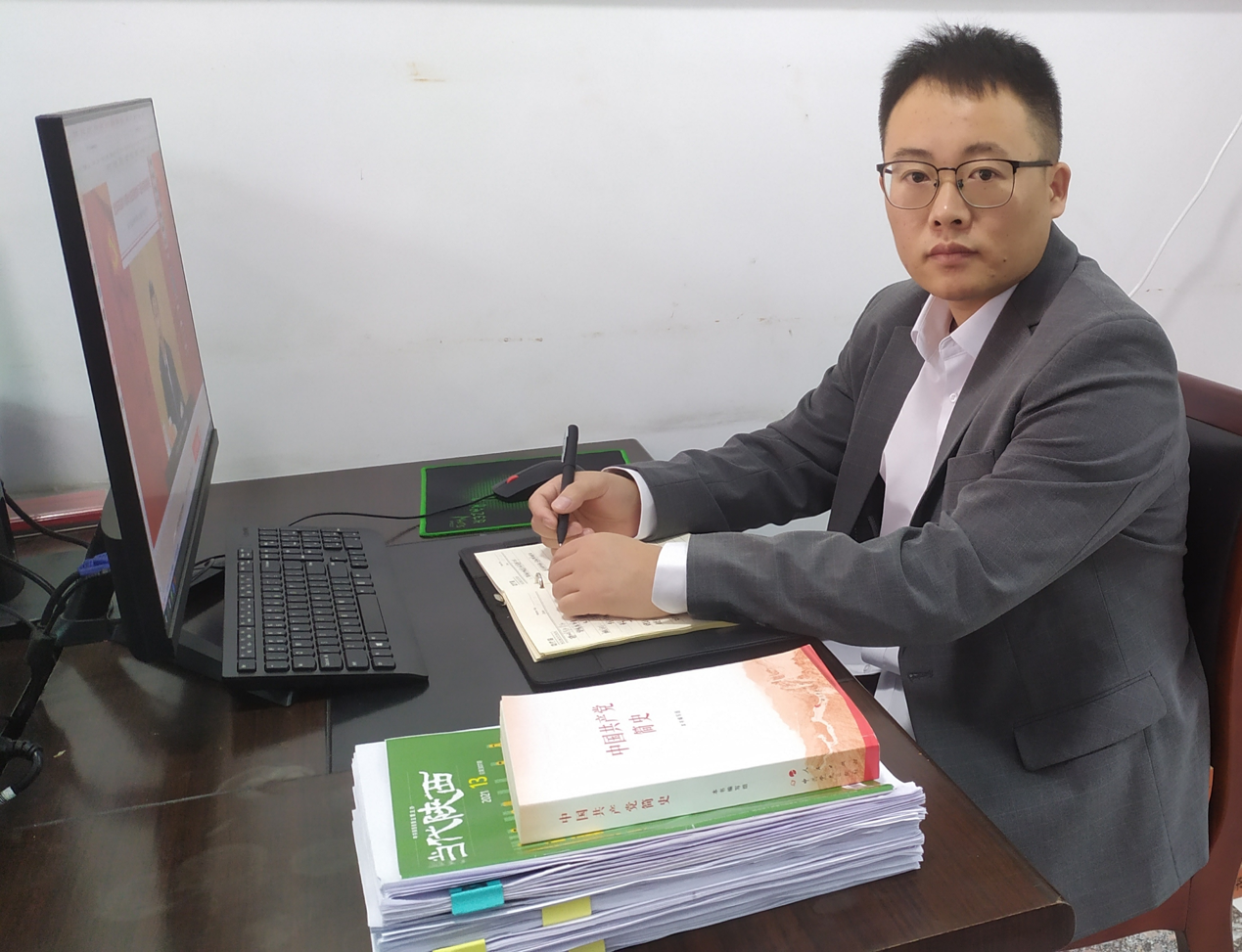 97d2fe811a4645b59129b12ccf771392.png 97d2fe811a4645b59129b12ccf771392.png