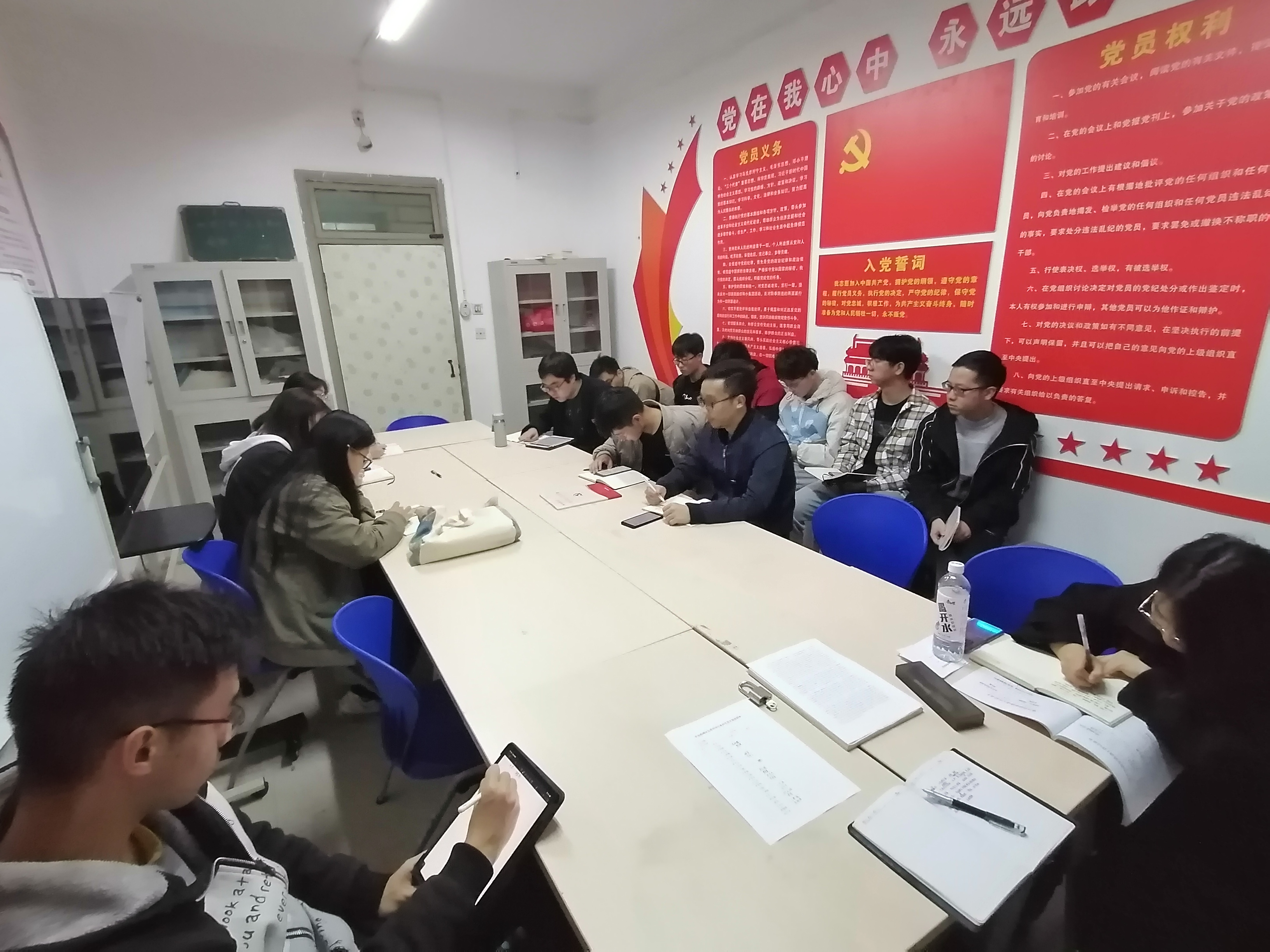 c466bf82a0ad4acd873f8b21b7070900.jpg c466bf82a0ad4acd873f8b21b7070900.jpg