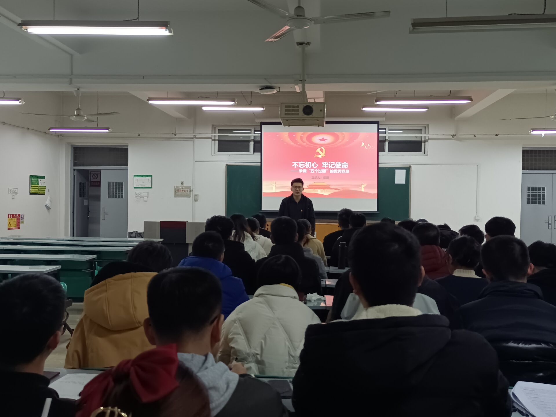 0b19cacbcd284a0fb348ee5c5b08d01f.jpg 0b19cacbcd284a0fb348ee5c5b08d01f.jpg