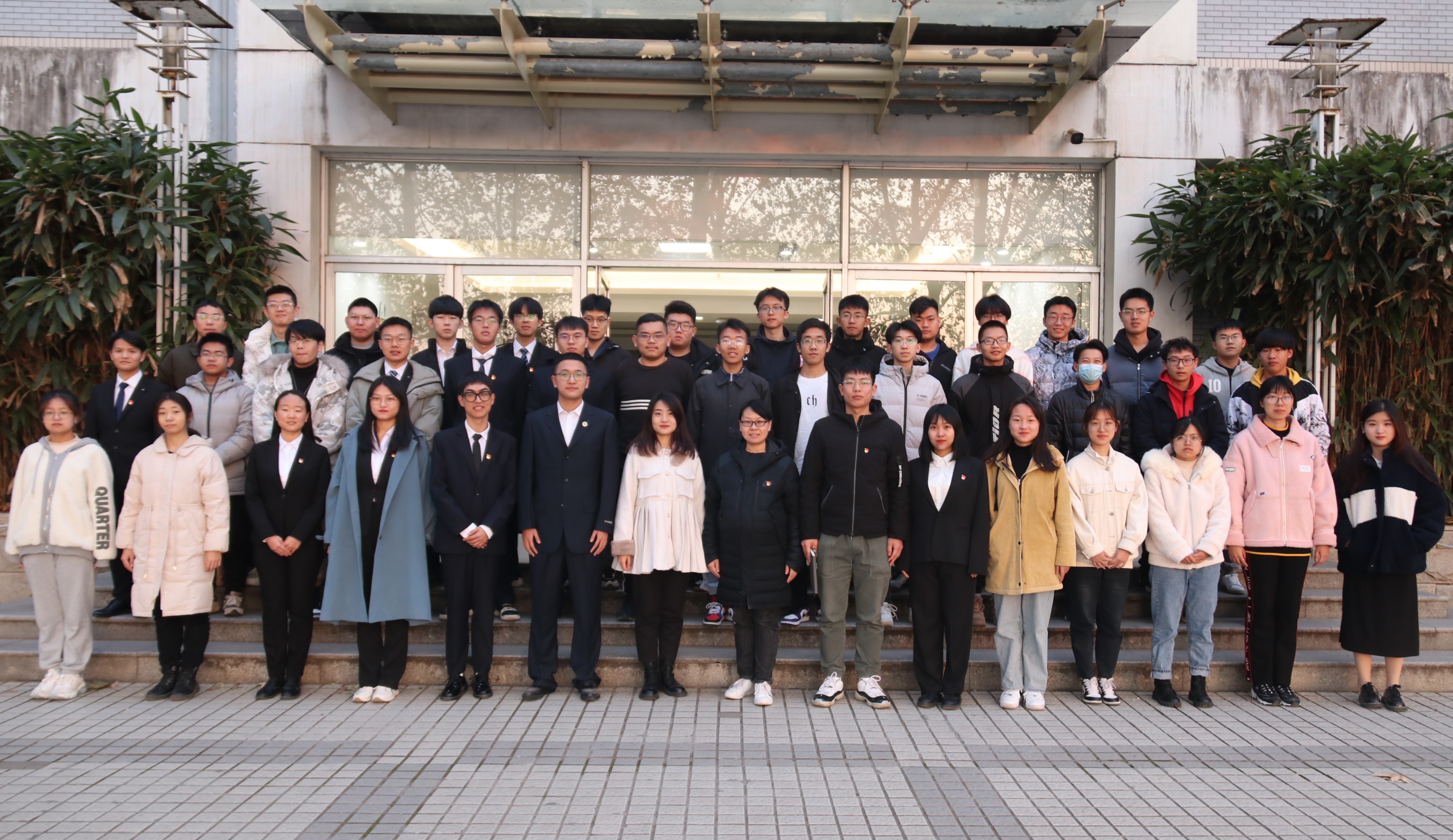 6560efe24f104a01a9f4fa13b06c4ef0.jpg 6560efe24f104a01a9f4fa13b06c4ef0.jpg