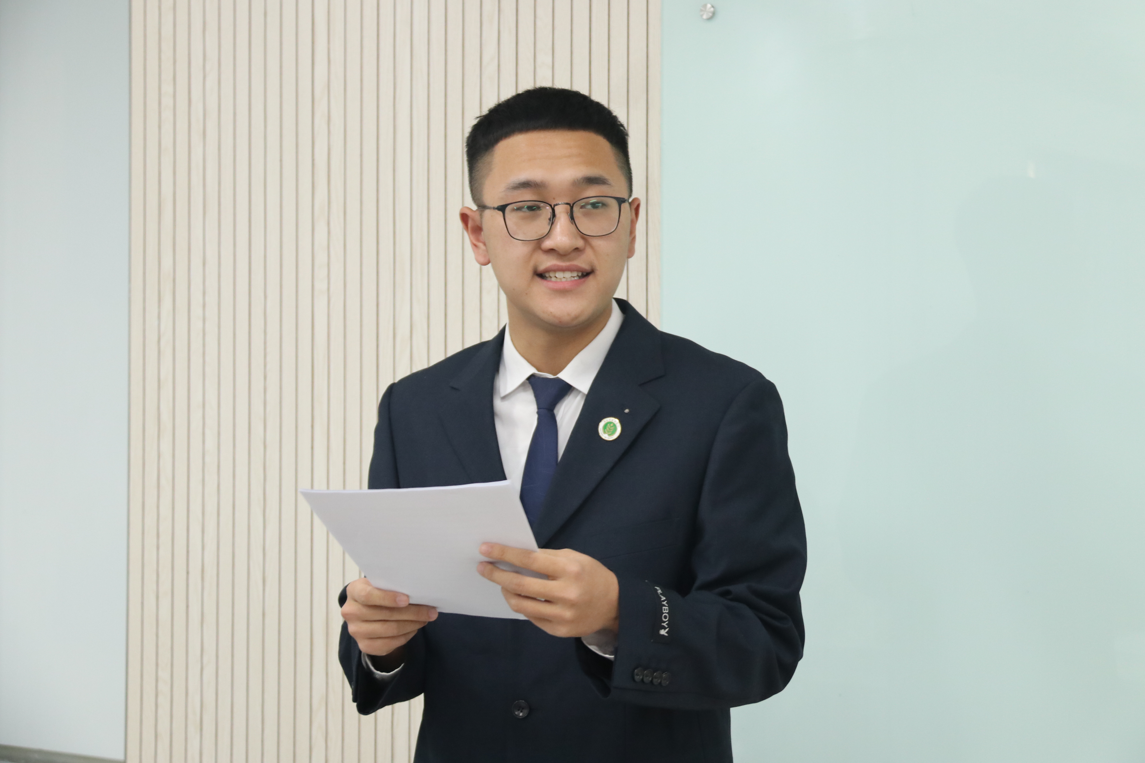 81be79979e29419f8cf35413e2cf8ccb.jpg 81be79979e29419f8cf35413e2cf8ccb.jpg