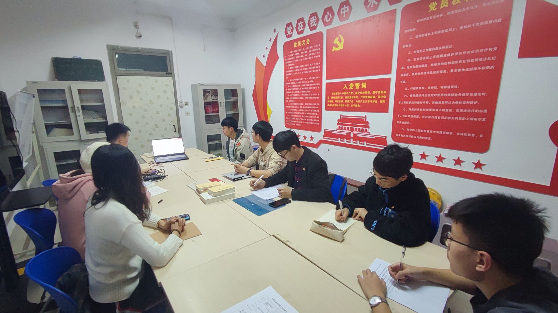 89de6f3601aa4292818a39b9662b8784.jpg 89de6f3601aa4292818a39b9662b8784.jpg