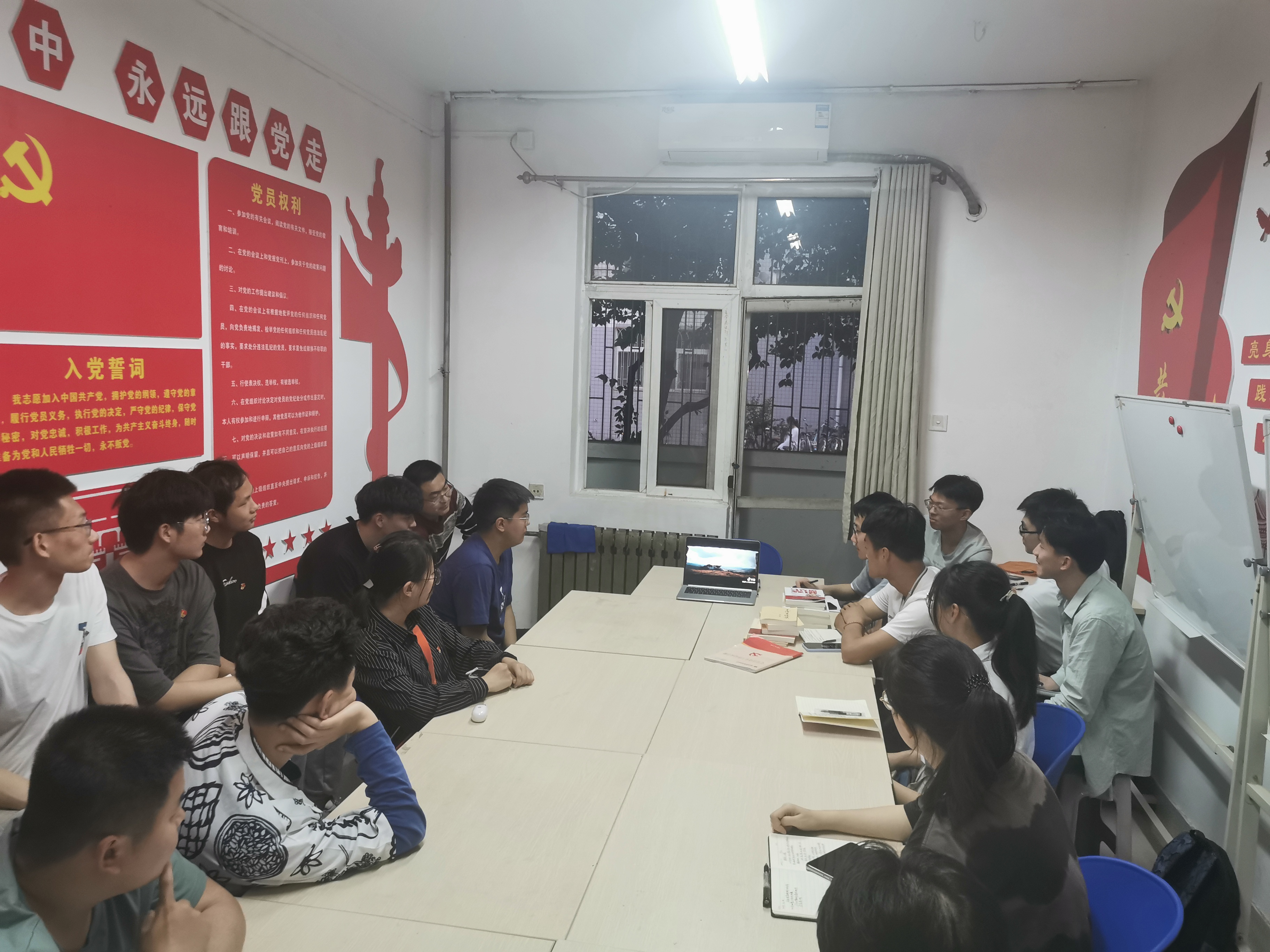 b607a31905ec4c80be9a0131bb1bdfe1.jpg b607a31905ec4c80be9a0131bb1bdfe1.jpg