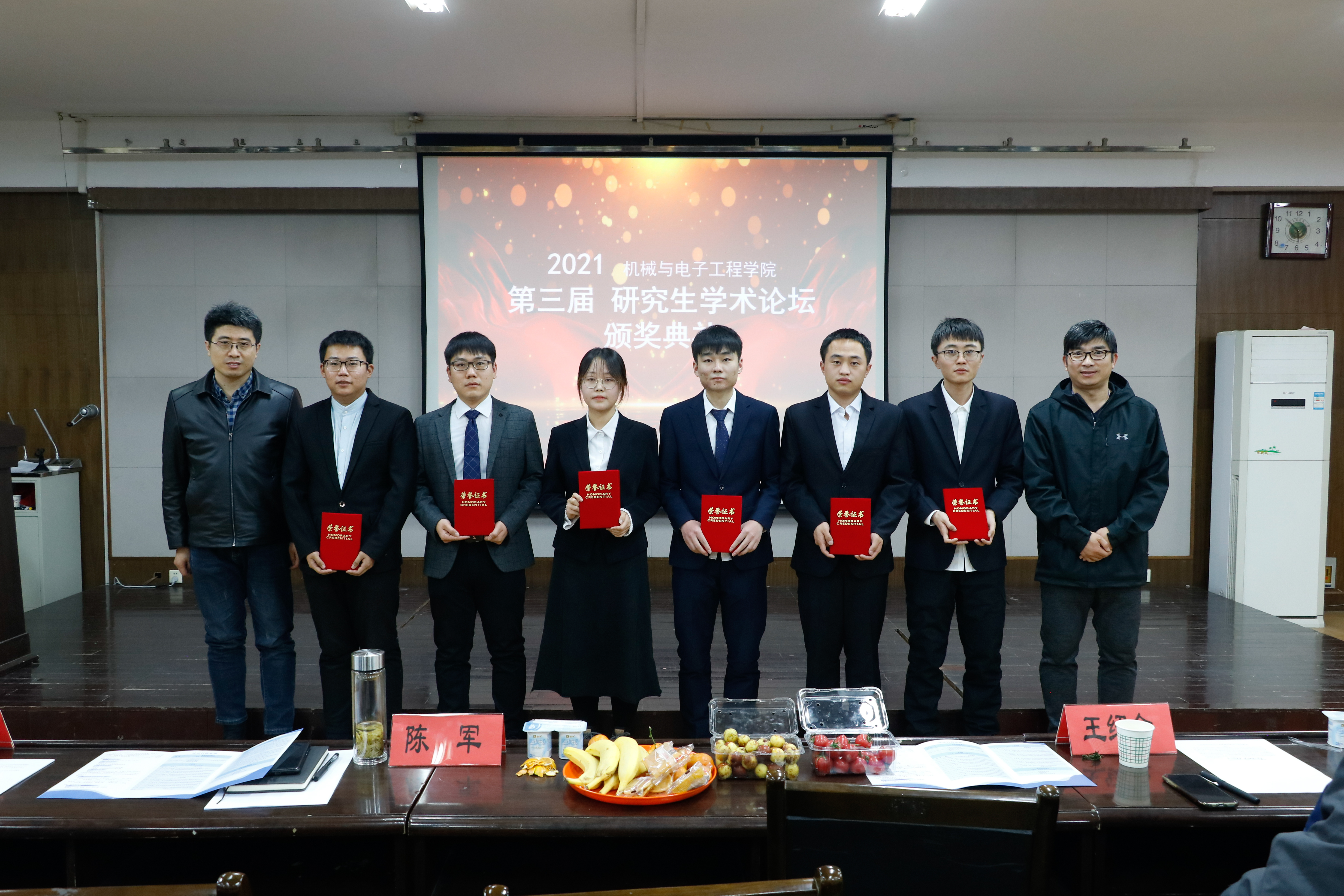 cce66c1c521246d19c96bd1387377c03.jpg cce66c1c521246d19c96bd1387377c03.jpg