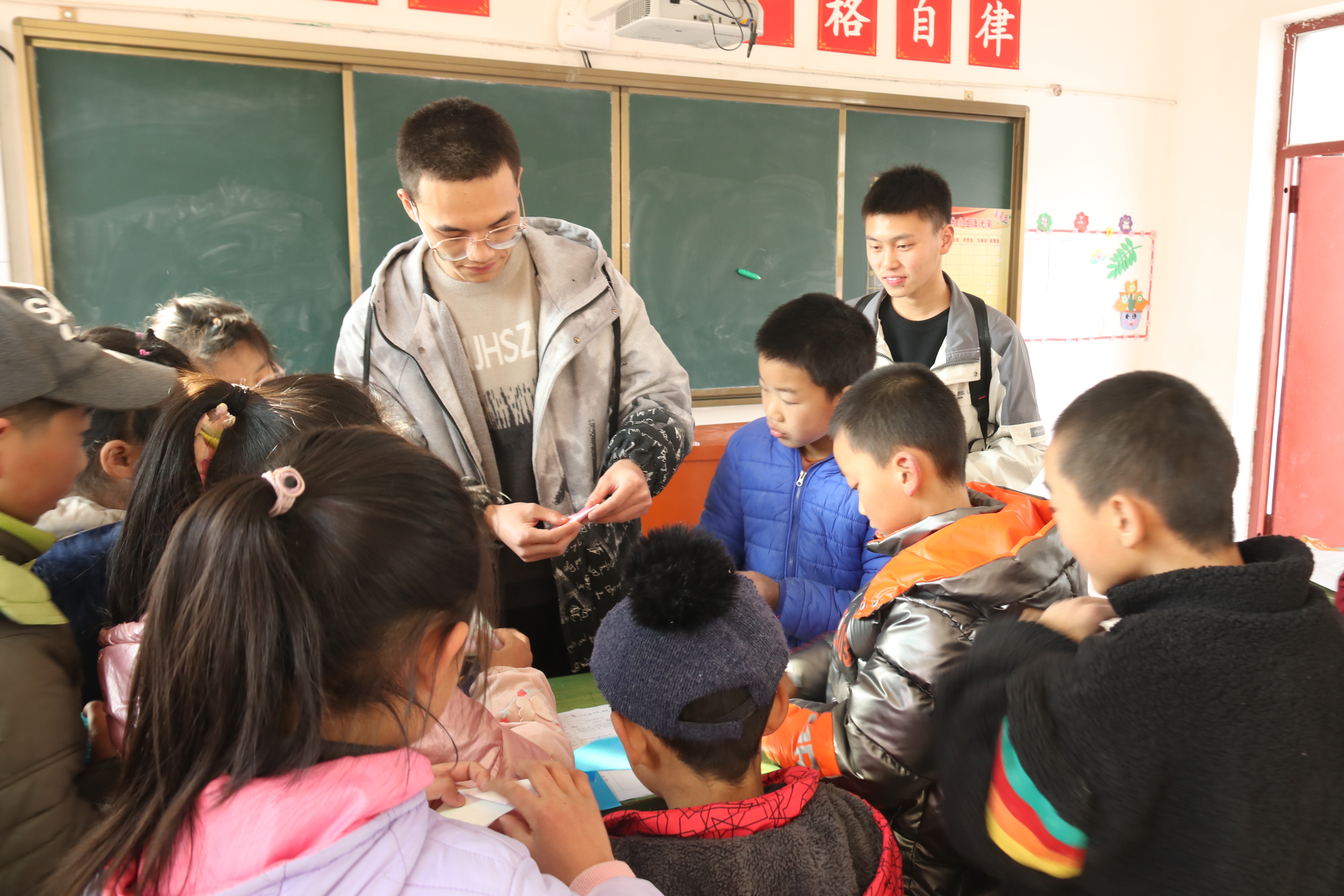 e95d95992f9b44e099655d223b45df25.jpg e95d95992f9b44e099655d223b45df25.jpg