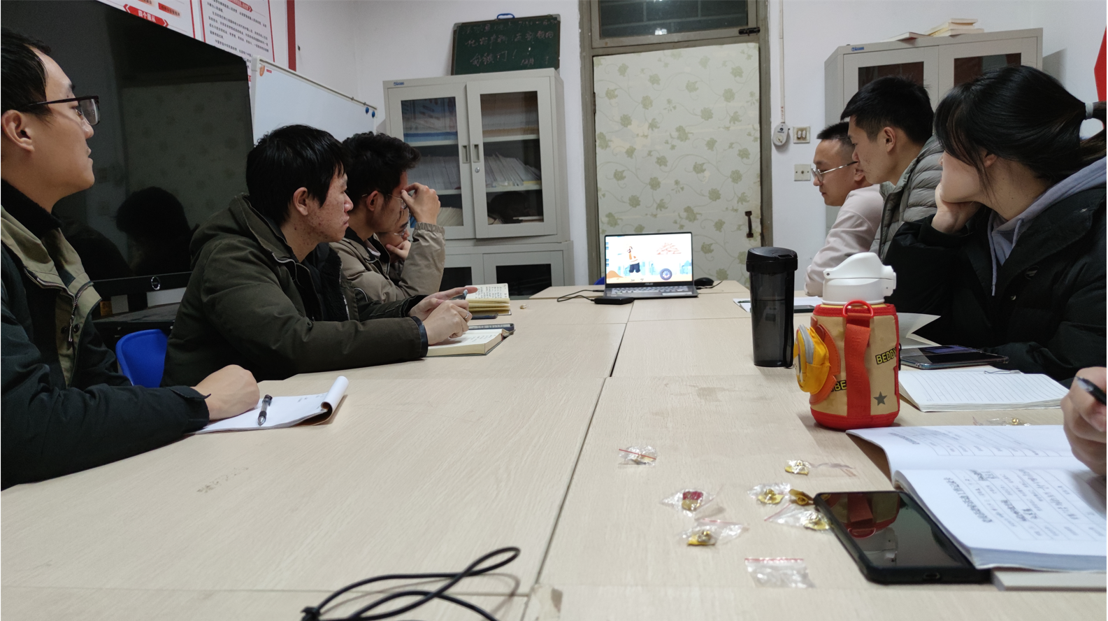 f54c1a01470647d1af1721cadfd4b6b7.png f54c1a01470647d1af1721cadfd4b6b7.png