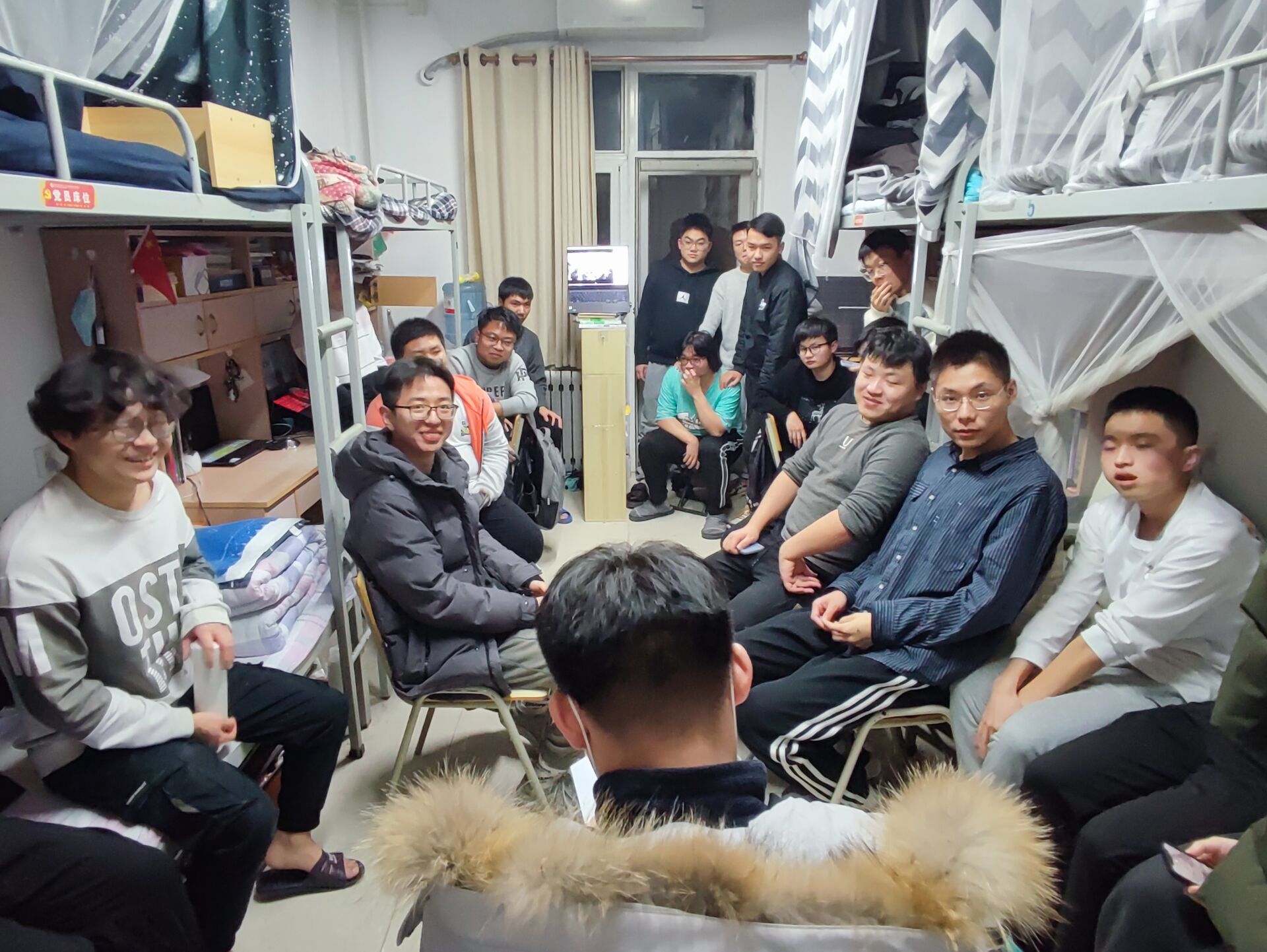 d6e4cf8ae504484bba6c59c7e2434bc3.jpg d6e4cf8ae504484bba6c59c7e2434bc3.jpg