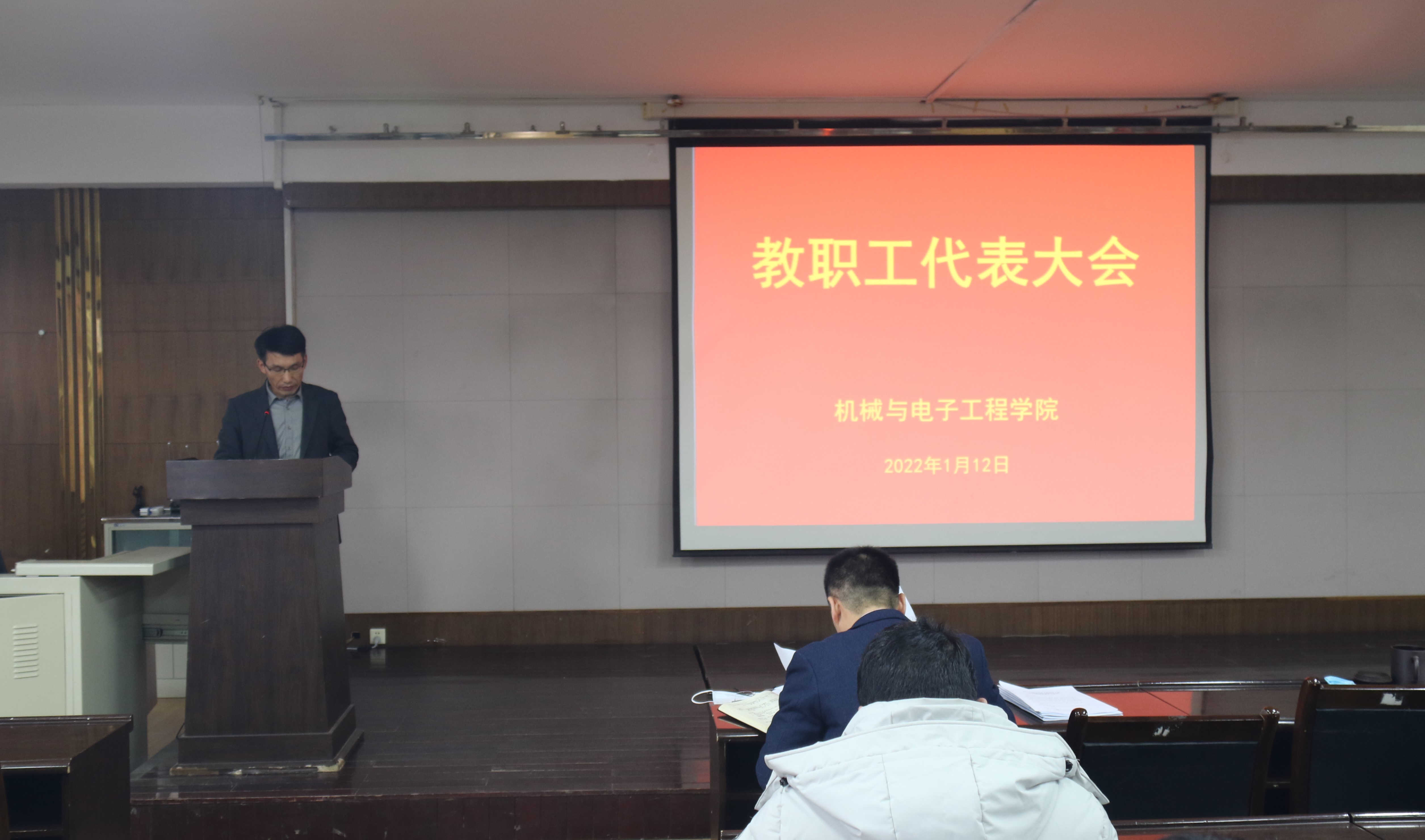 ebbffb5a1d564e928c832ffba0a4480e.jpg ebbffb5a1d564e928c832ffba0a4480e.jpg