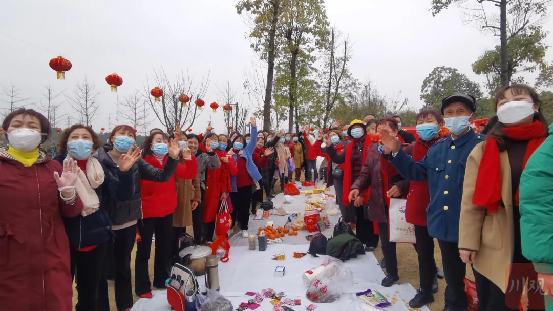 156e63c4e2e3429b9f53f0d24af45d1c.jpg 156e63c4e2e3429b9f53f0d24af45d1c.jpg