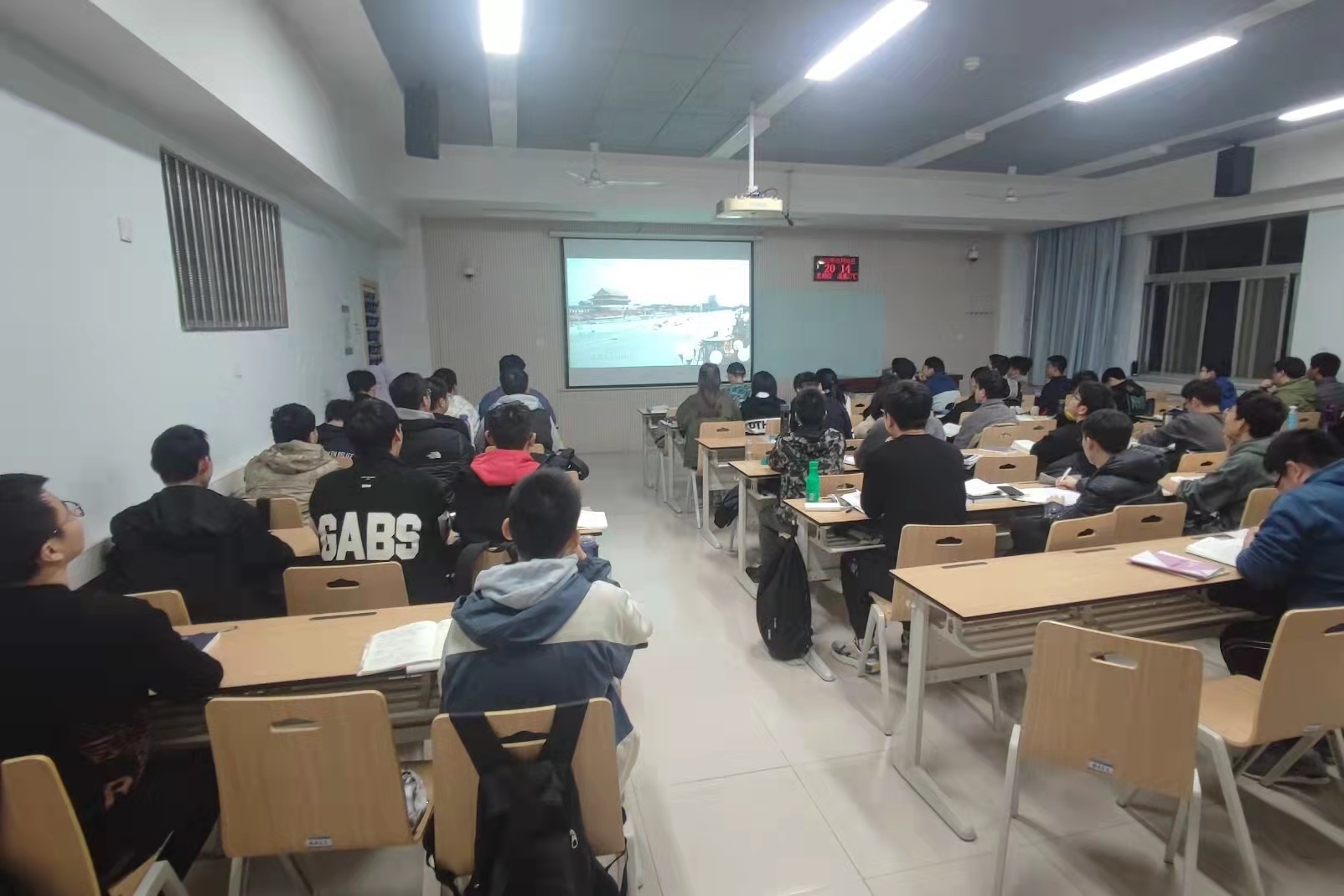 6c74861ed45240a3b232c371a5f6ab2a.jpg 6c74861ed45240a3b232c371a5f6ab2a.jpg