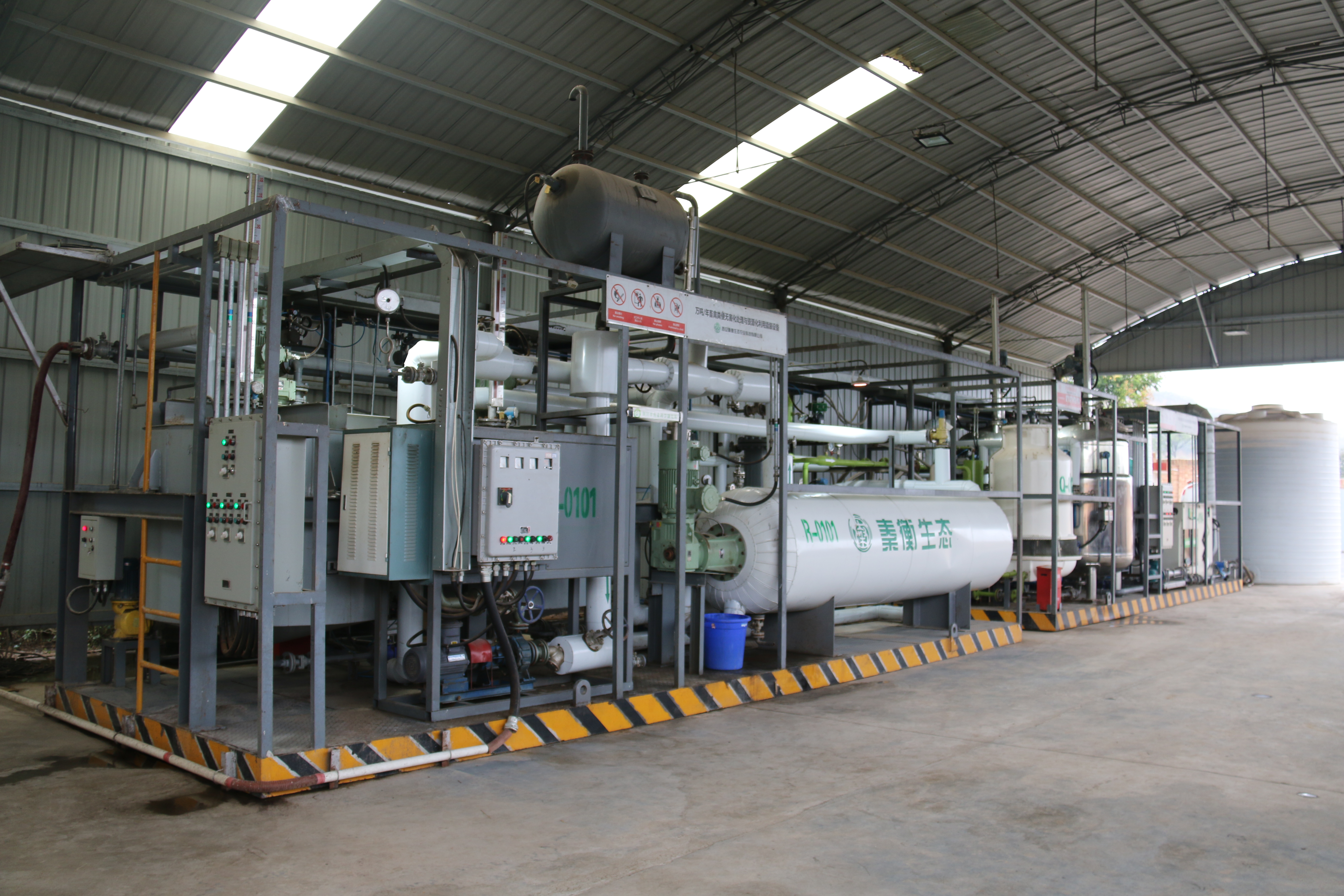 de5e3d137a044a3e8a9b1d0fabc52177.jpg de5e3d137a044a3e8a9b1d0fabc52177.jpg