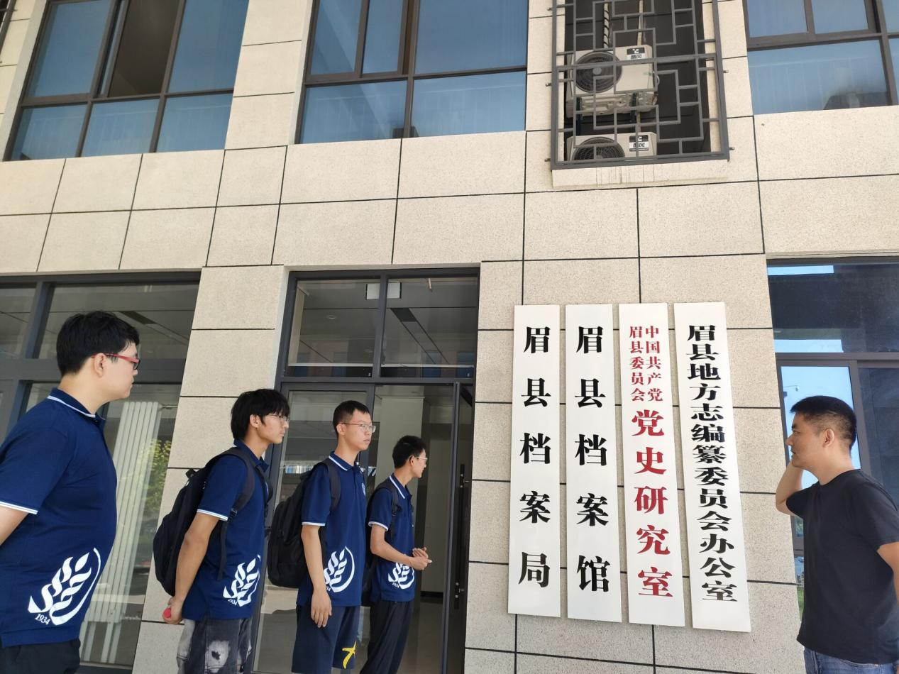 5f6774f3eae74023882b7e1de374dd24.png 5f6774f3eae74023882b7e1de374dd24.png