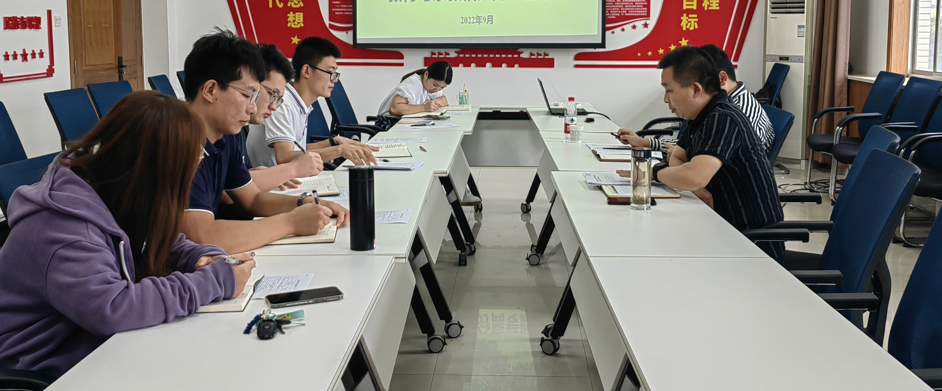 3fb916fbe9f141a0a2aa4ea6fbd404a6.jpg 3fb916fbe9f141a0a2aa4ea6fbd404a6.jpg