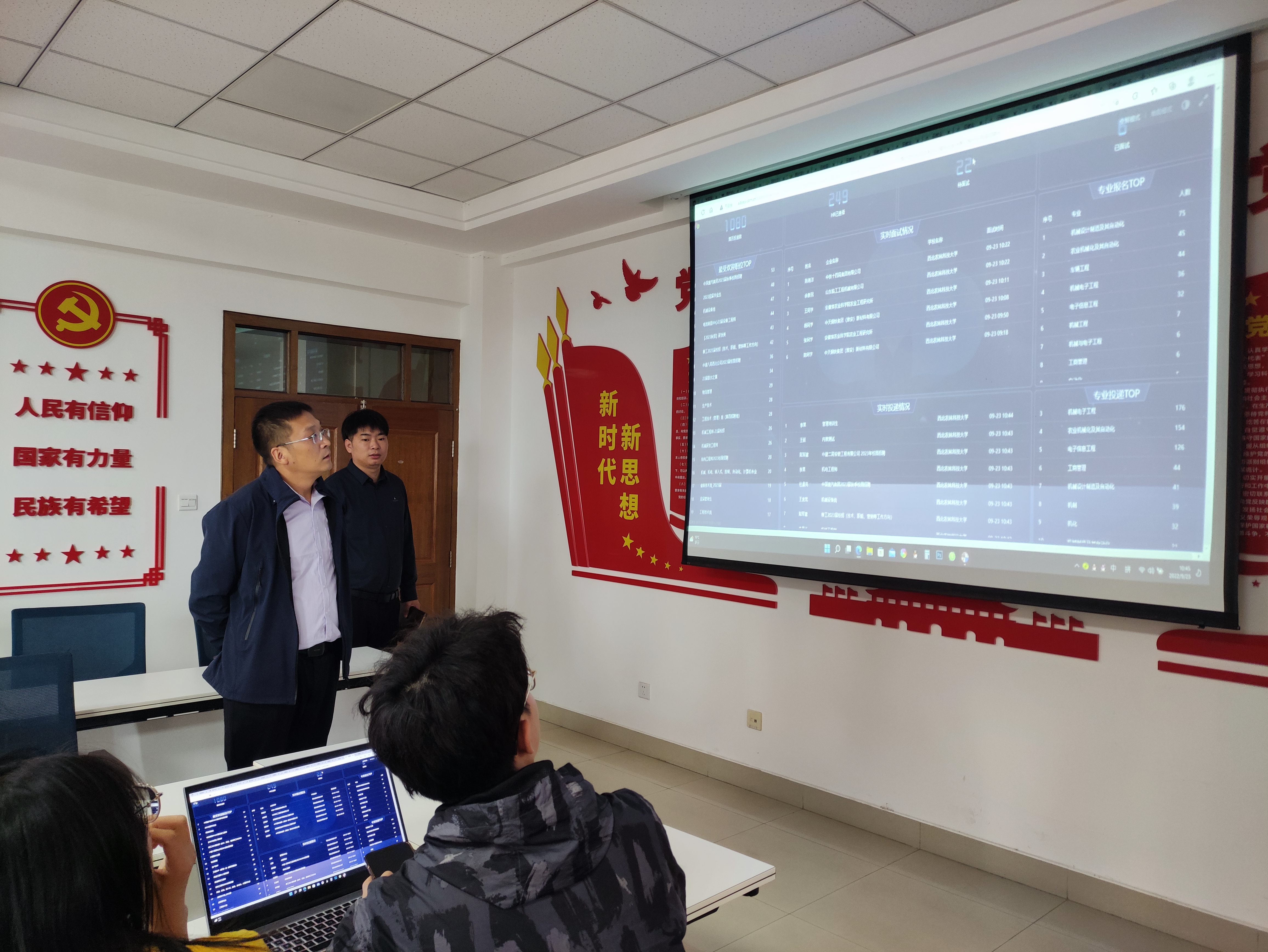 de8b481b86ba45218a81424b3ada9217.jpg de8b481b86ba45218a81424b3ada9217.jpg