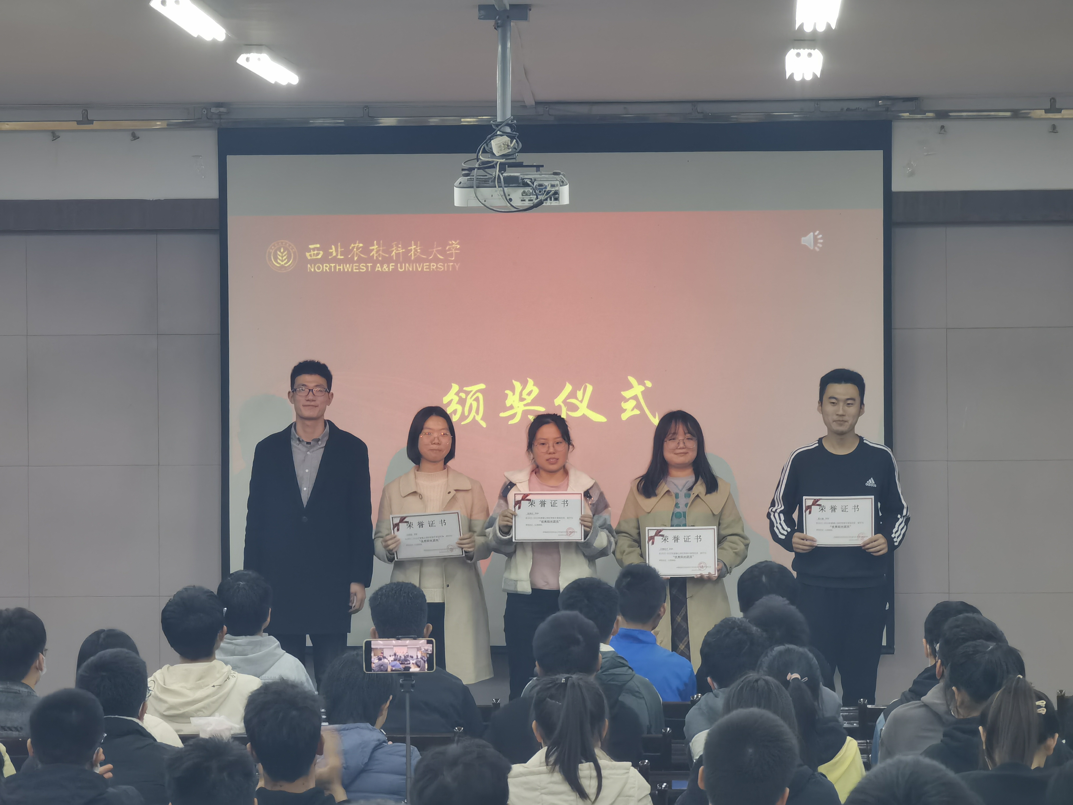 6a88cc3789f54e2c9d051023c98b8947.jpg 6a88cc3789f54e2c9d051023c98b8947.jpg