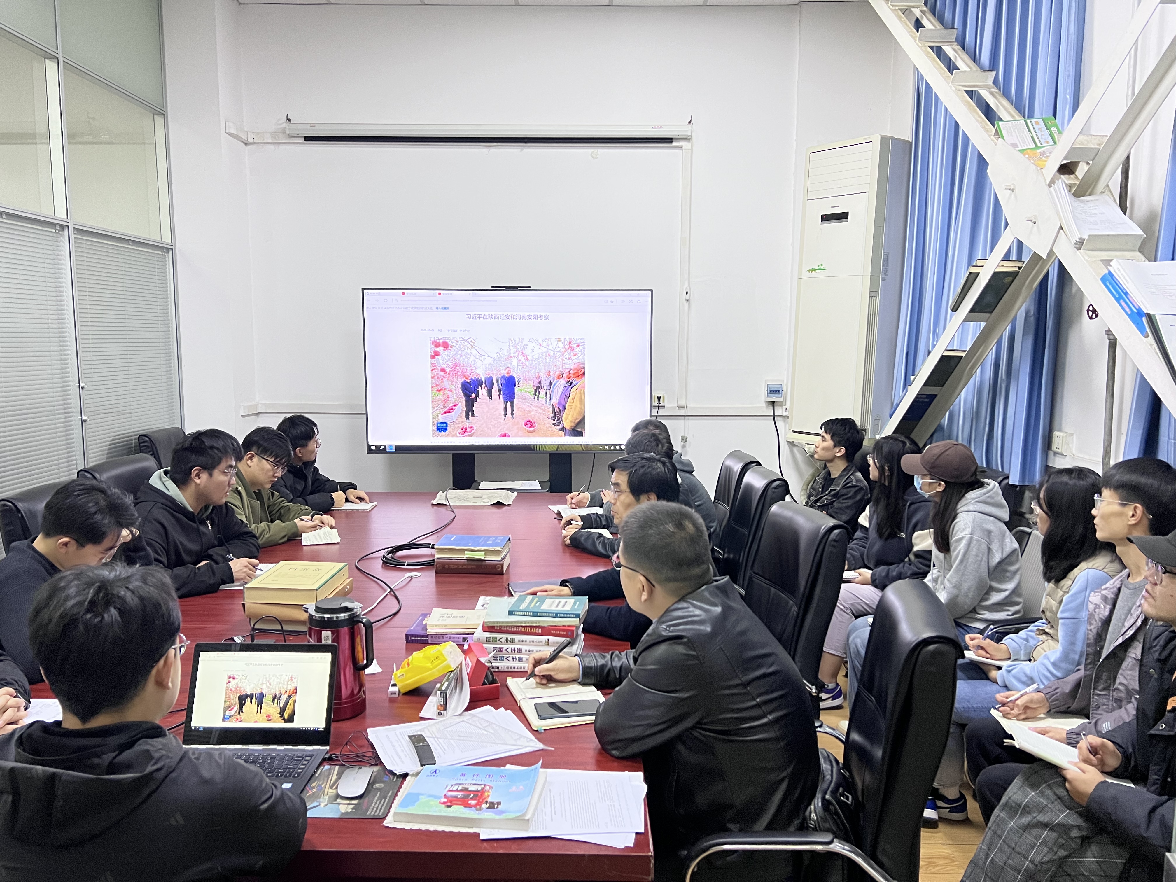 98632a7e09d44849a84a2689a2f387eb.jpg 98632a7e09d44849a84a2689a2f387eb.jpg