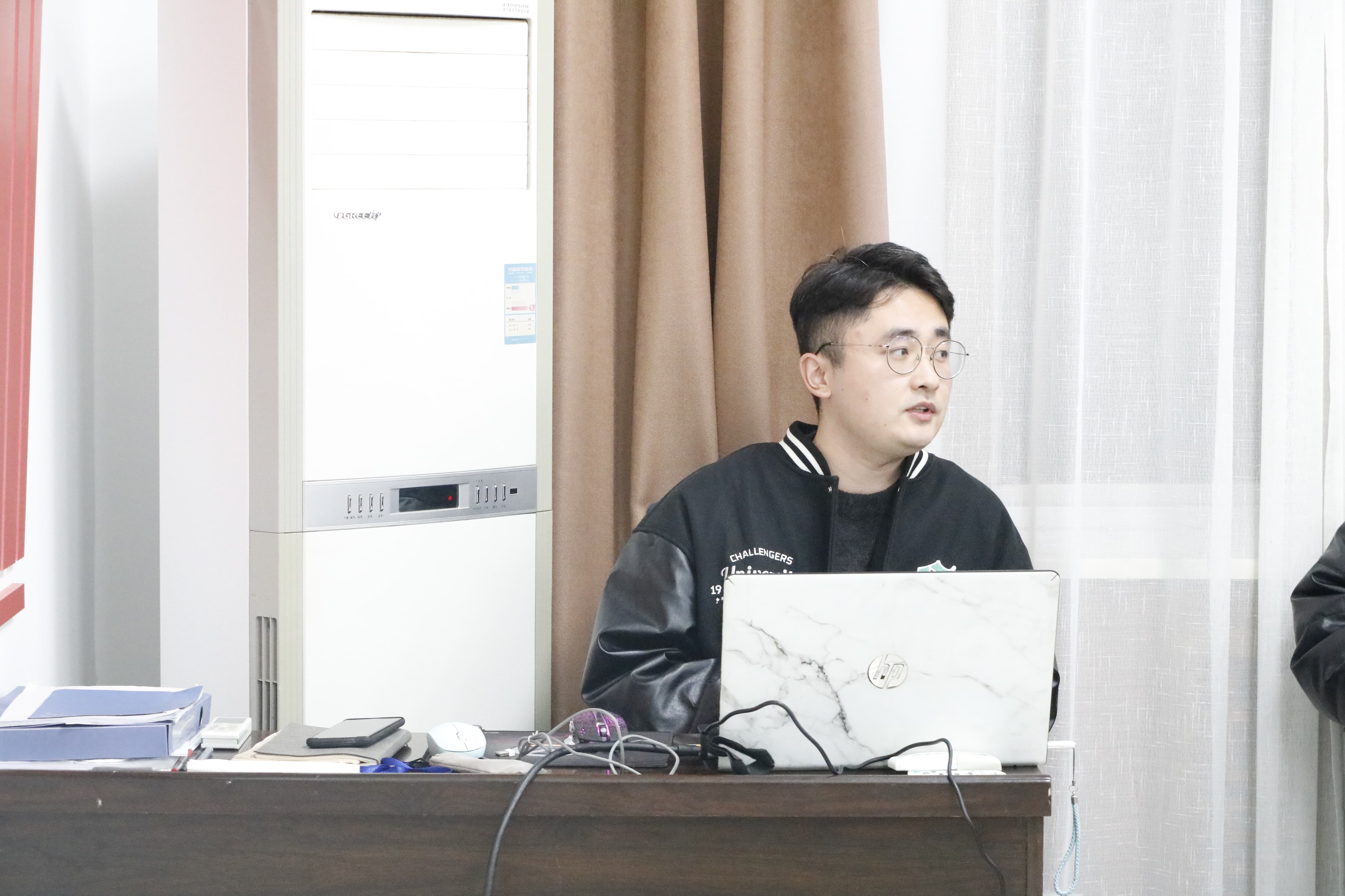 a527fcdcb1024989bd5cfe8b763f99ba.jpg a527fcdcb1024989bd5cfe8b763f99ba.jpg