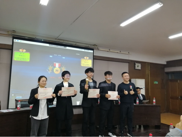 d3a824e80914430c8c3f50b9c7698db8.png d3a824e80914430c8c3f50b9c7698db8.png