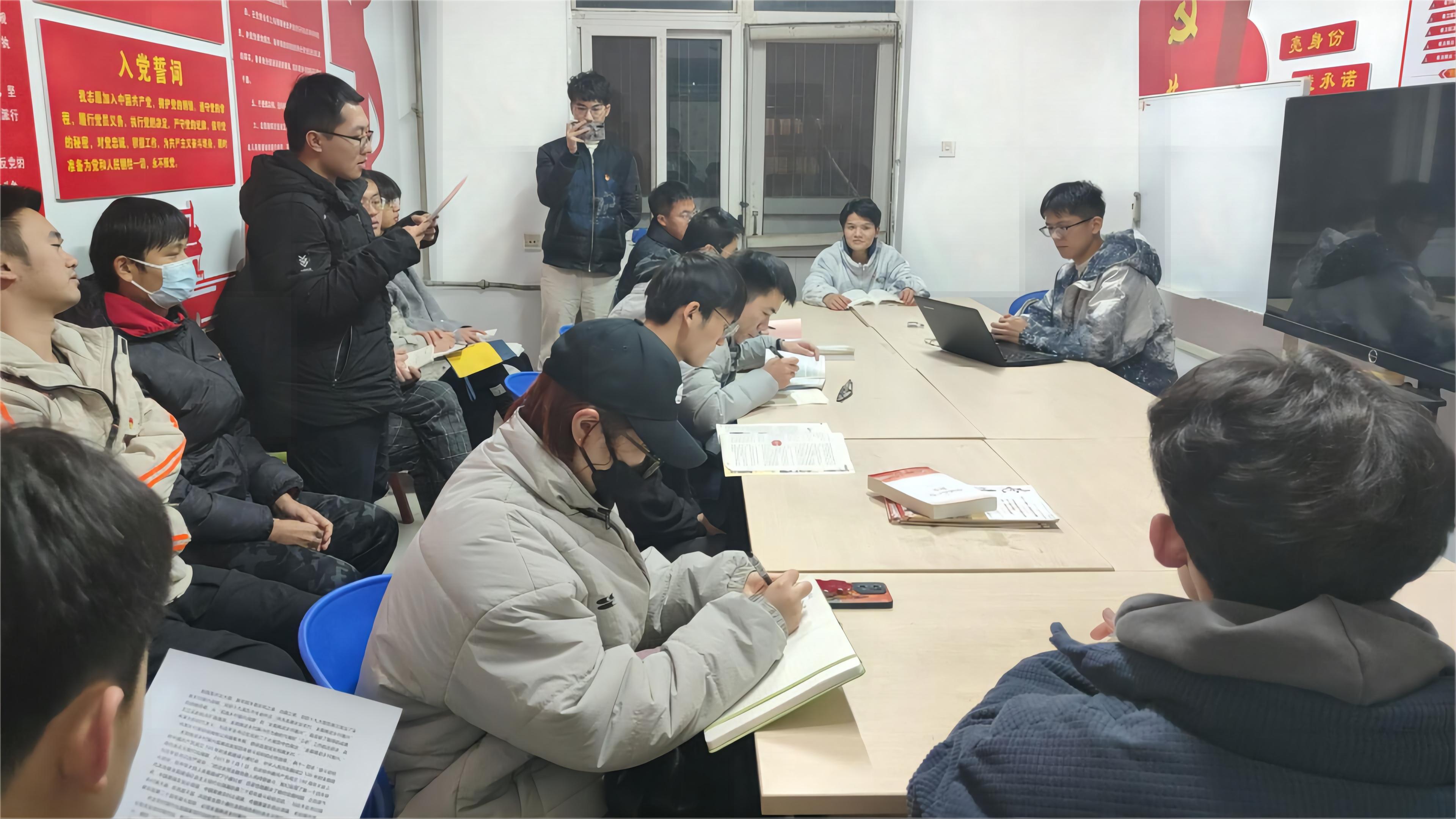 1dc55ef561c047e38516f8b7a41eb27d.jpg 1dc55ef561c047e38516f8b7a41eb27d.jpg