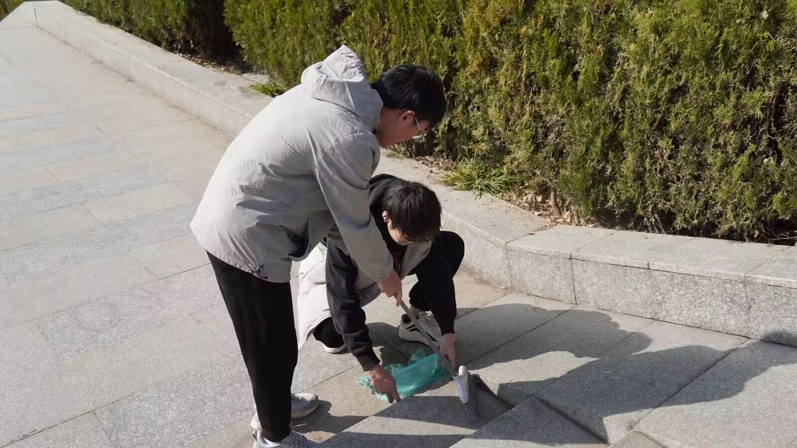 cddf71f6d7dd4d0a97c34dc599121612.jpg cddf71f6d7dd4d0a97c34dc599121612.jpg