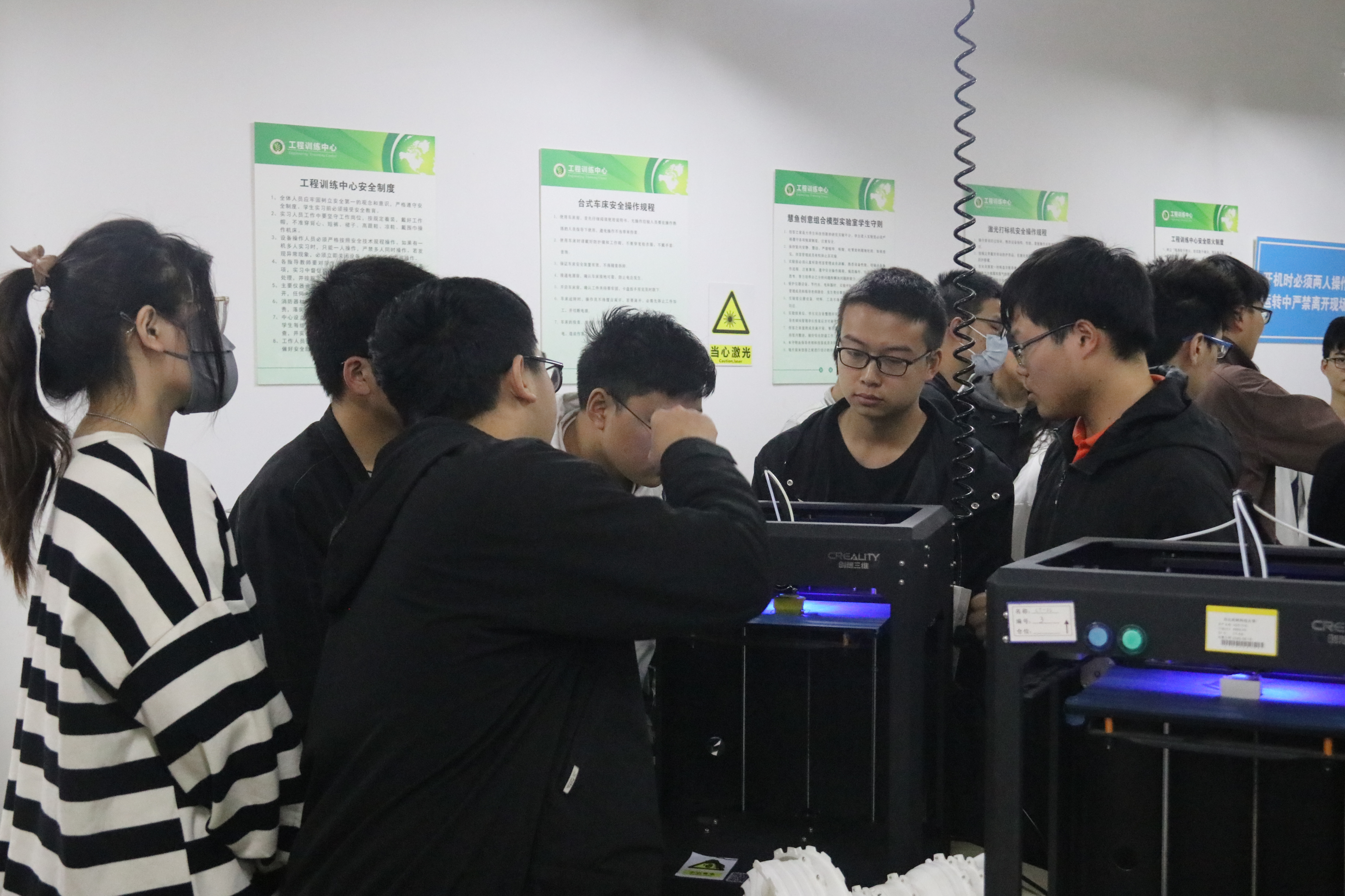 affb982e3699430aa08c1f25066def56.jpg affb982e3699430aa08c1f25066def56.jpg