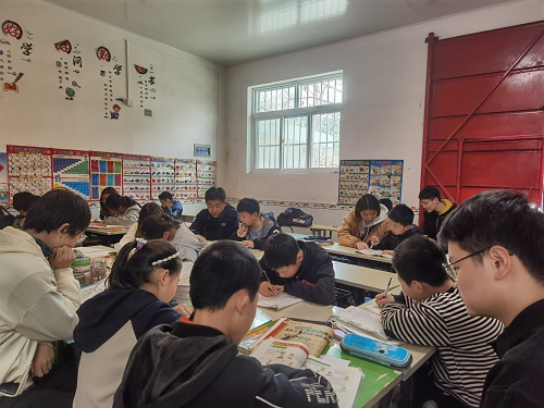 e92325de95f9432db9bbbc96bcb6b197.jpg 图一.jpg