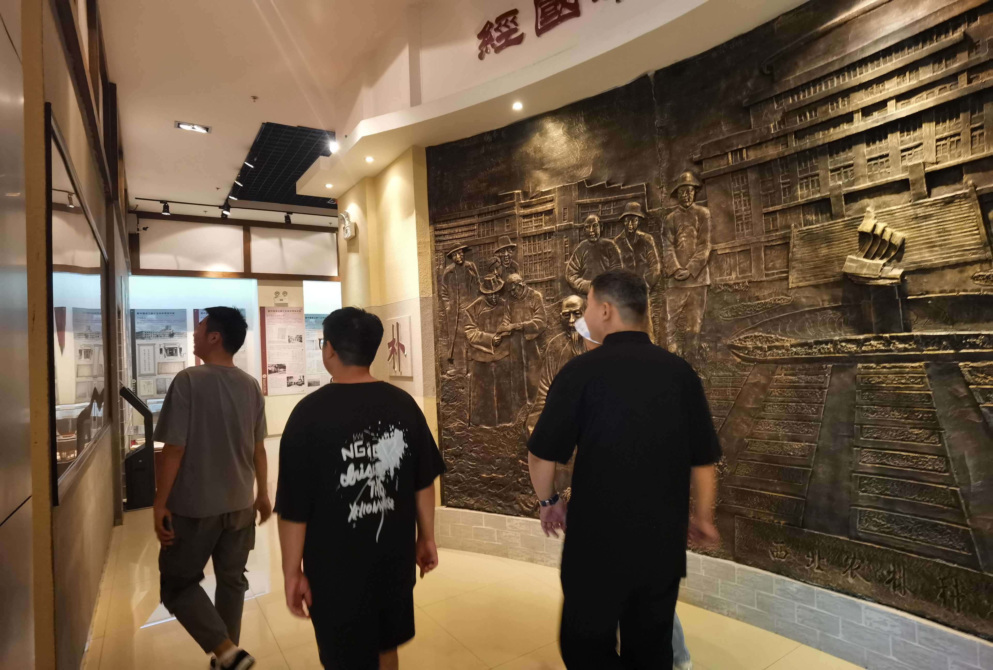 de5bfc9765814ed386cb3079b22ced2f.jpg de5bfc9765814ed386cb3079b22ced2f.jpg